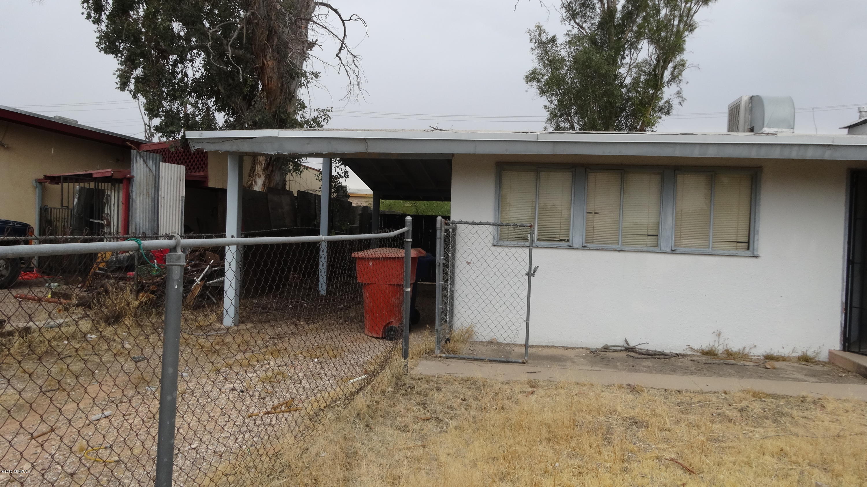 Pueblo Gardens - Residential