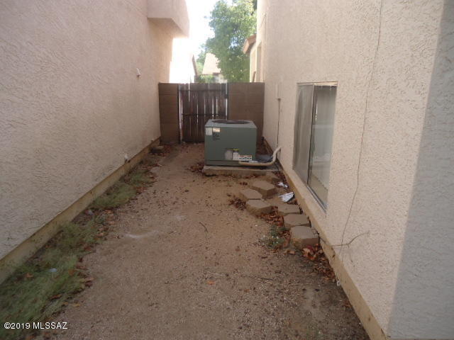 Moondance Estates(1-119) - Residential Lease
