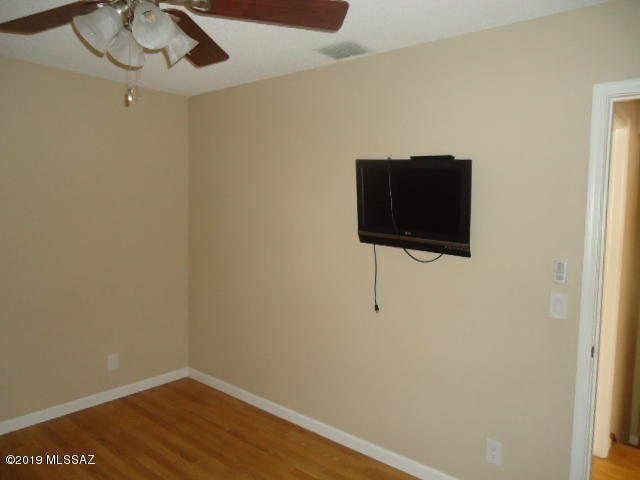 Moondance Estates(1-119) - Residential Lease