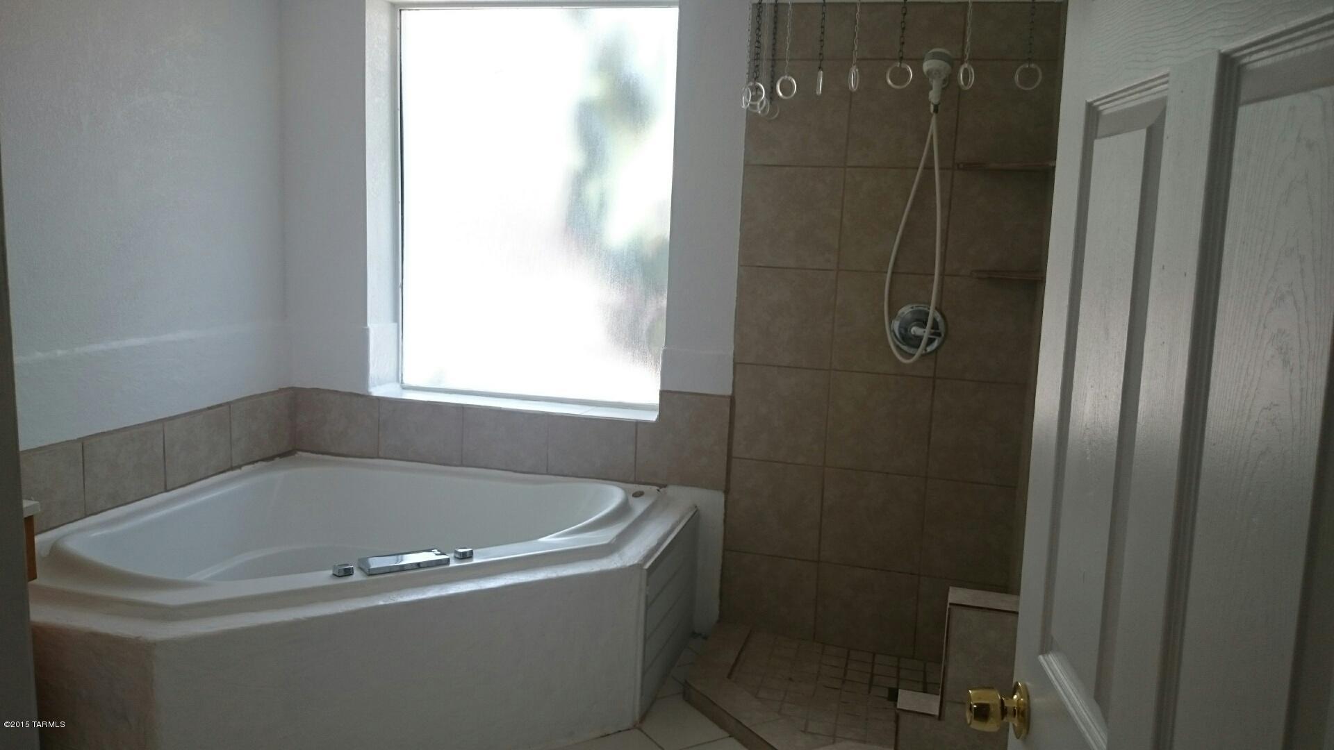 Orange Grove Park(1-35) - Residential Lease