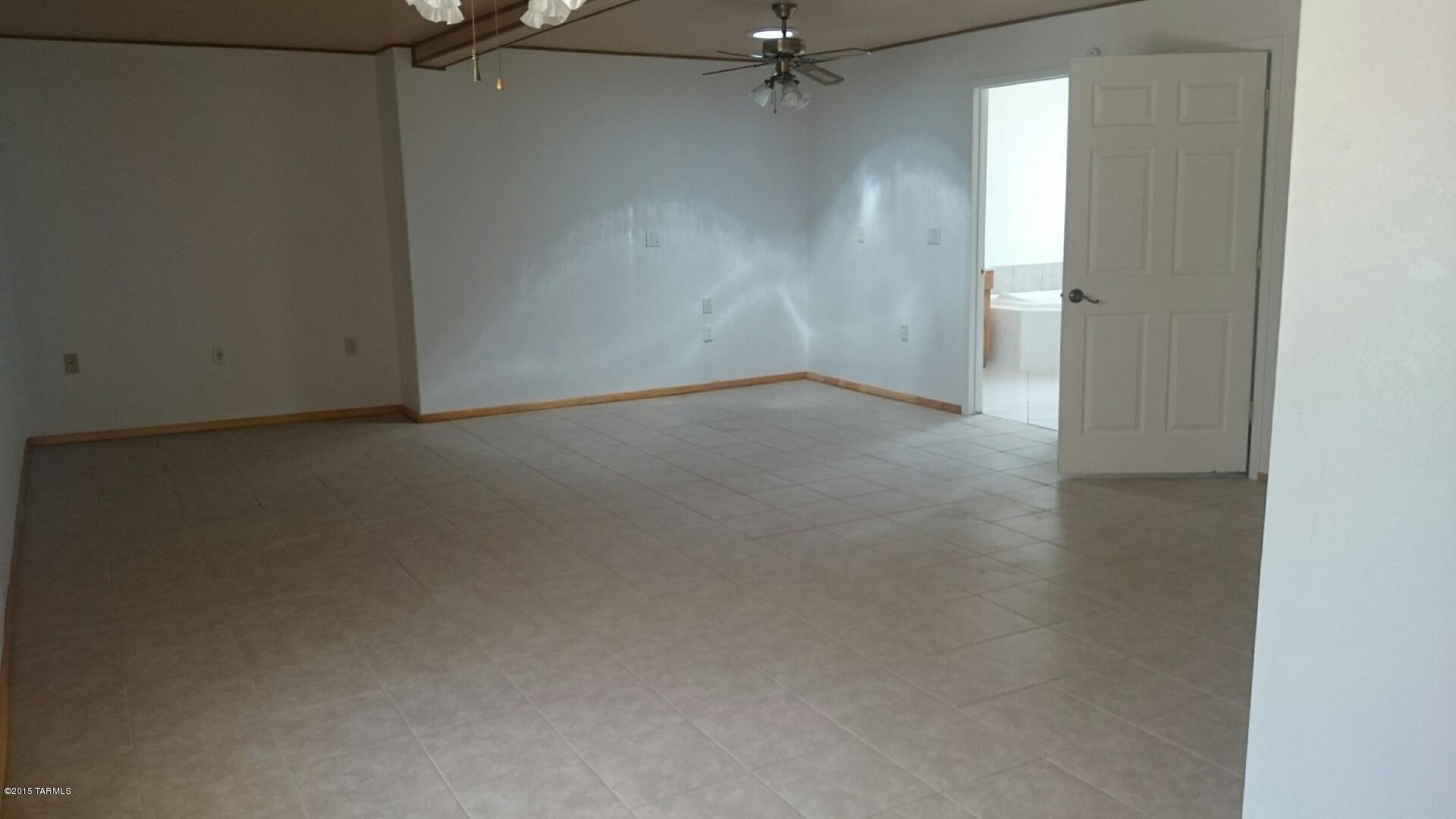 Orange Grove Park(1-35) - Residential Lease