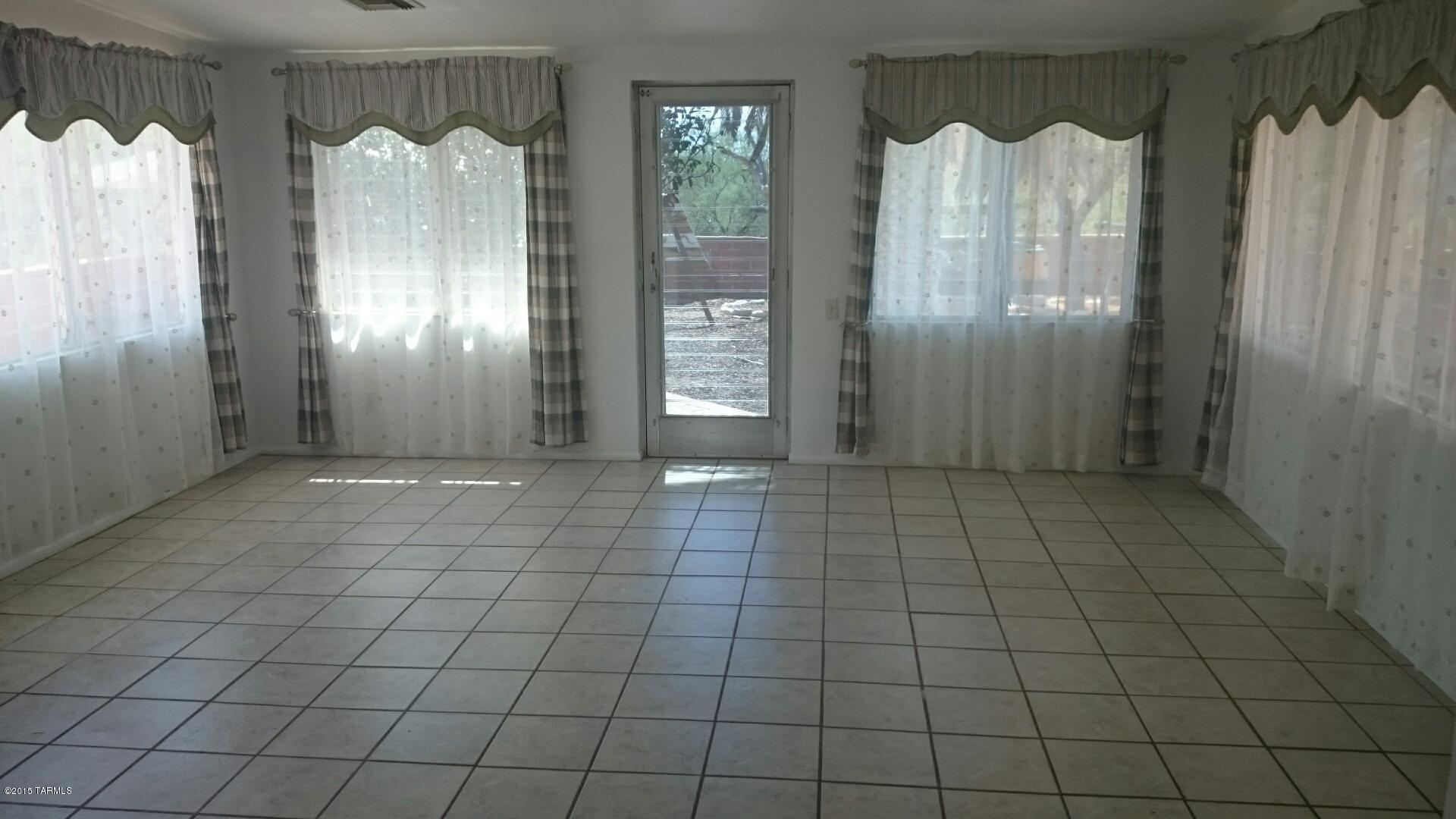Orange Grove Park(1-35) - Residential Lease