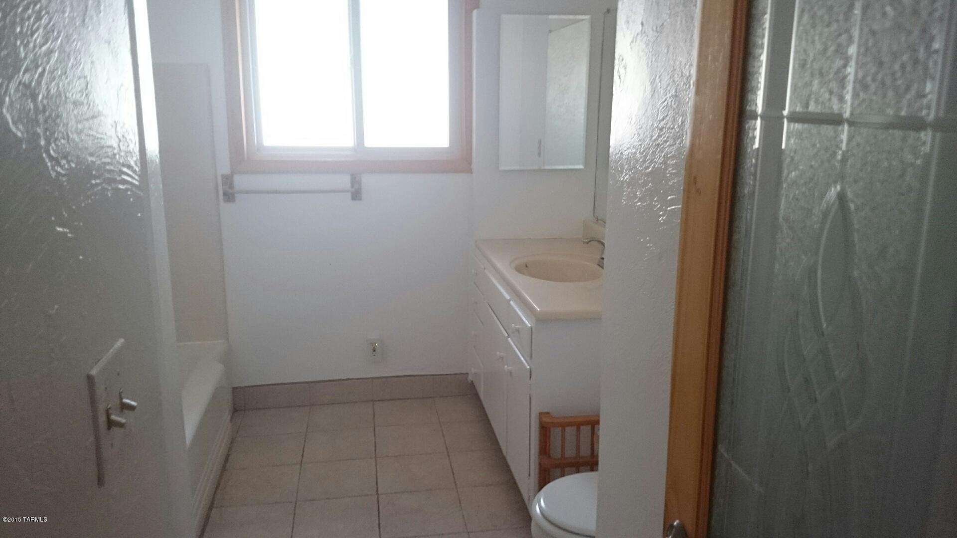 Orange Grove Park(1-35) - Residential Lease