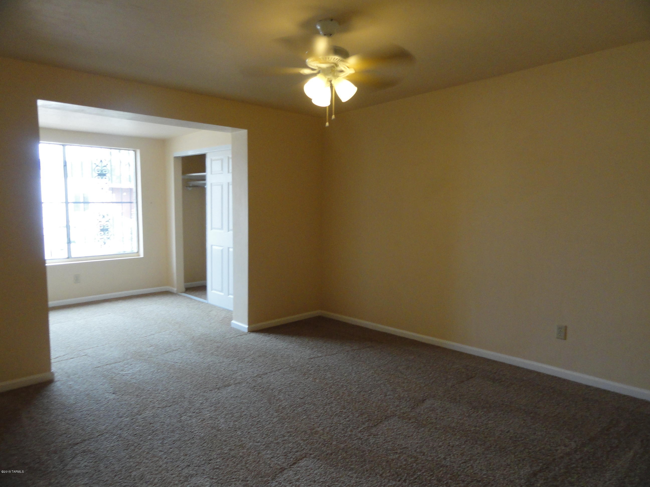 Broadway East (1-112) - Residential