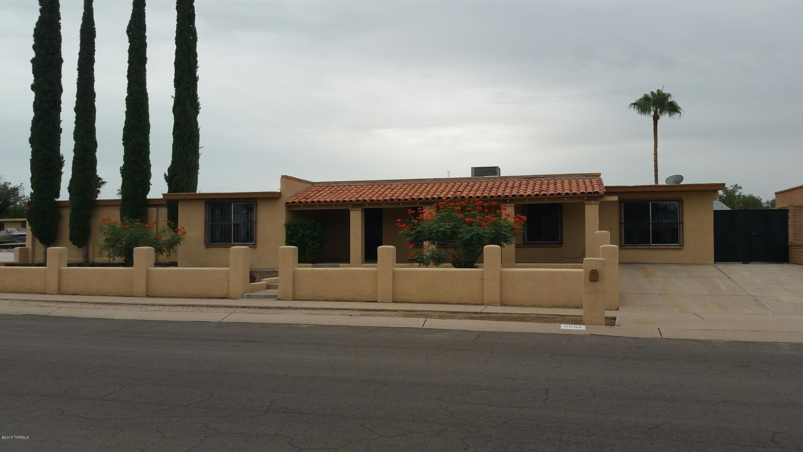 Broadway East (1-112) - Residential