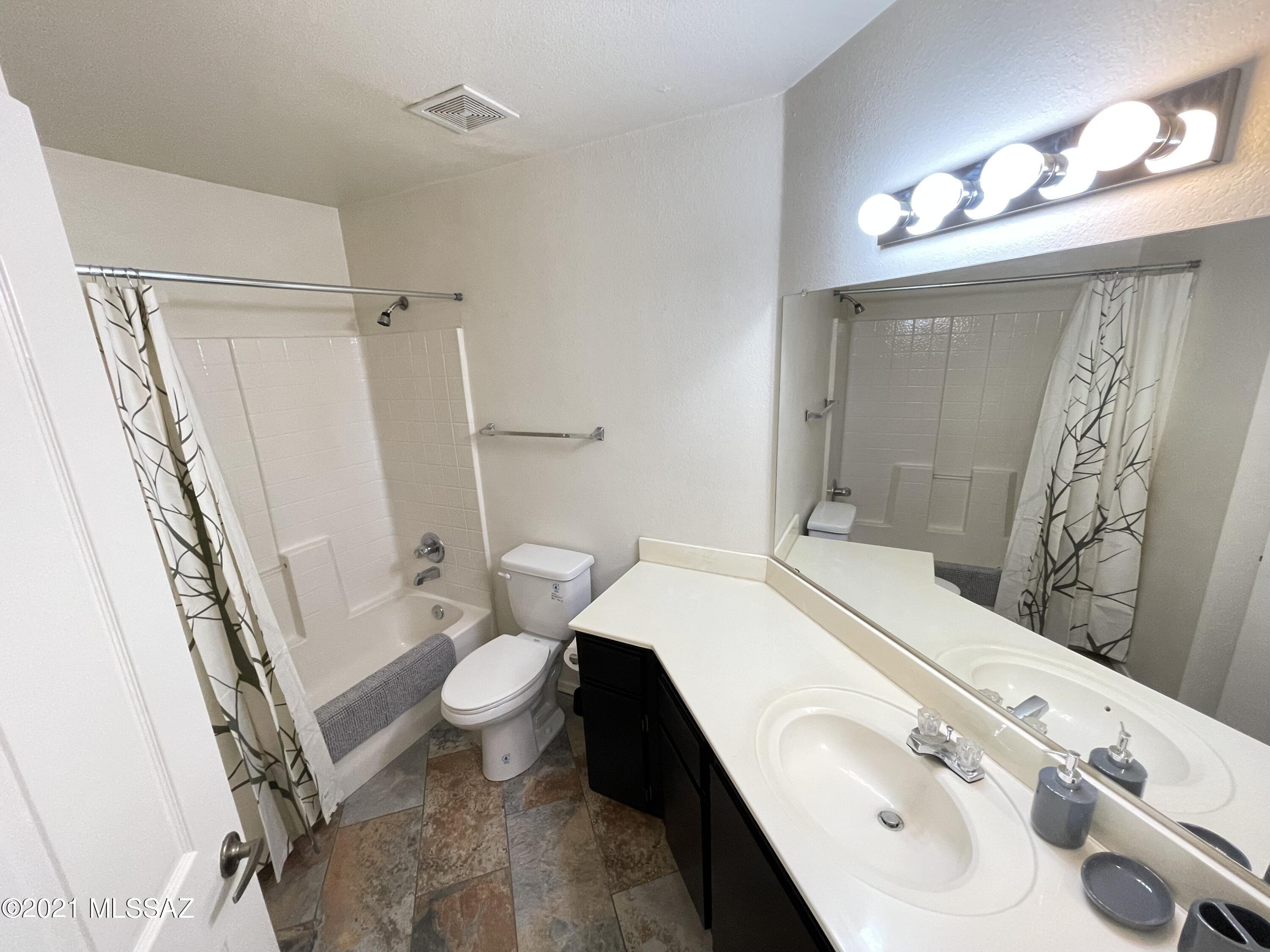 Veranda at Ventana Condominiums - Residential Lease