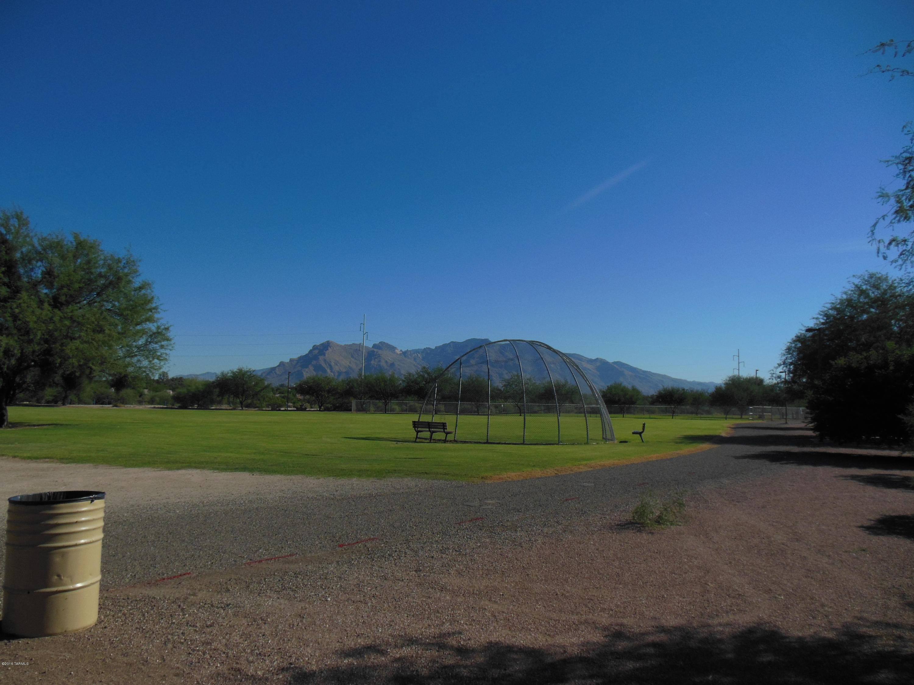 Palmdale (100-199) - Land