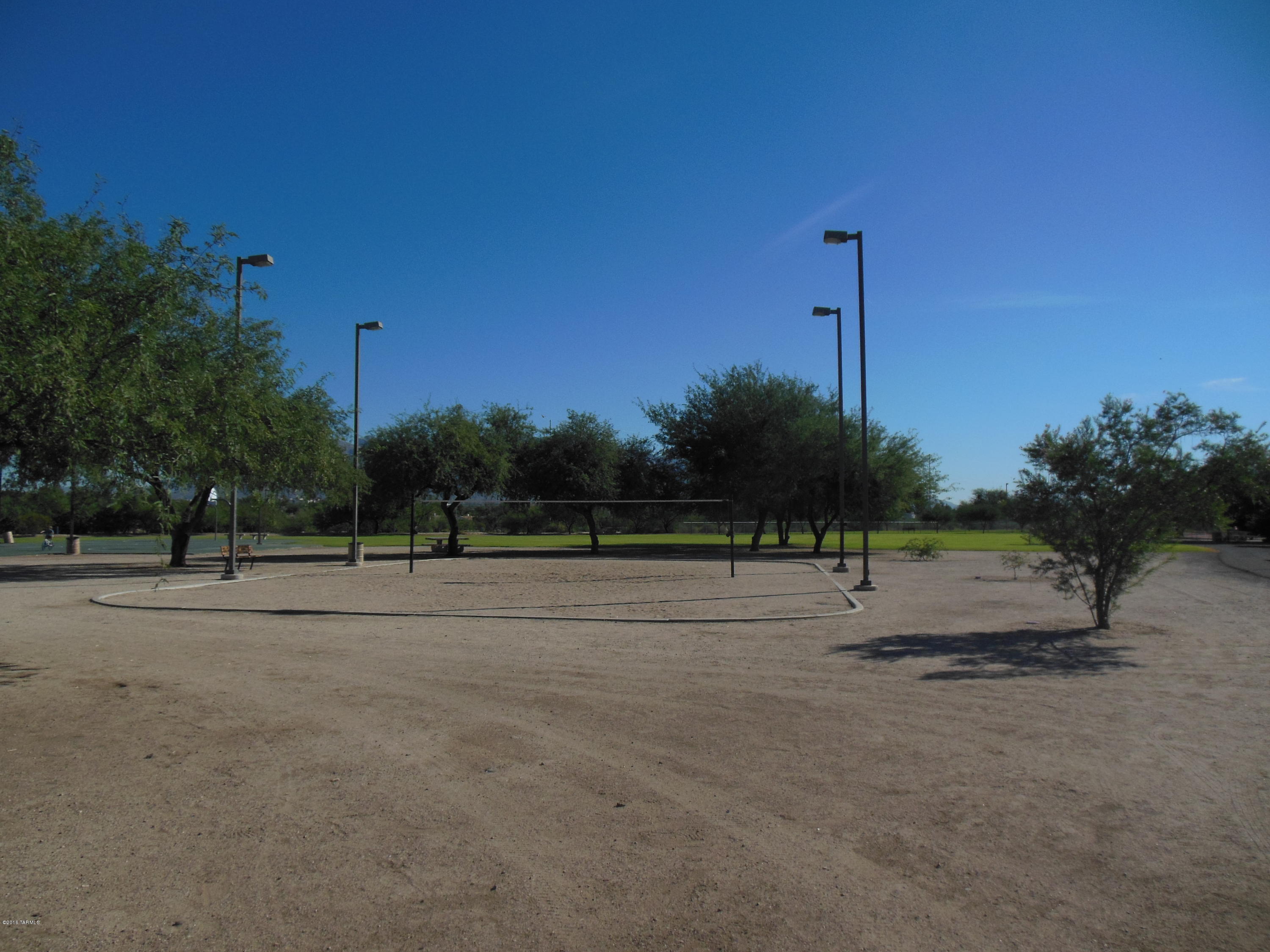 Palmdale (100-199) - Land