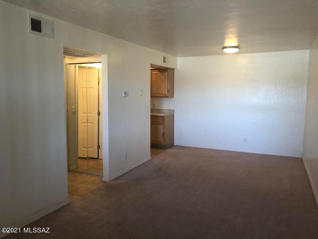 Sierra Madre Condos - Residential