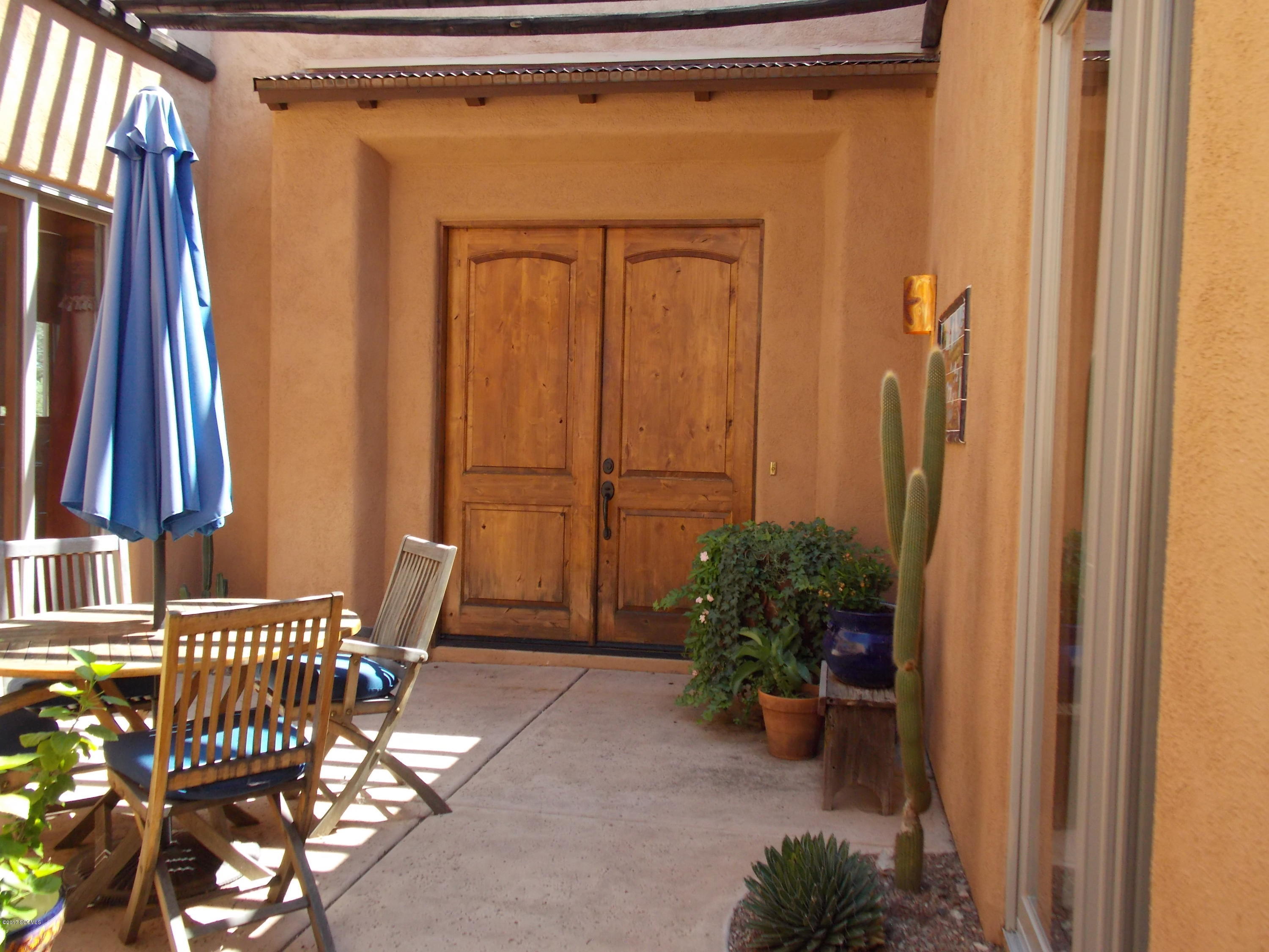 Barrio Trails Head - Residential