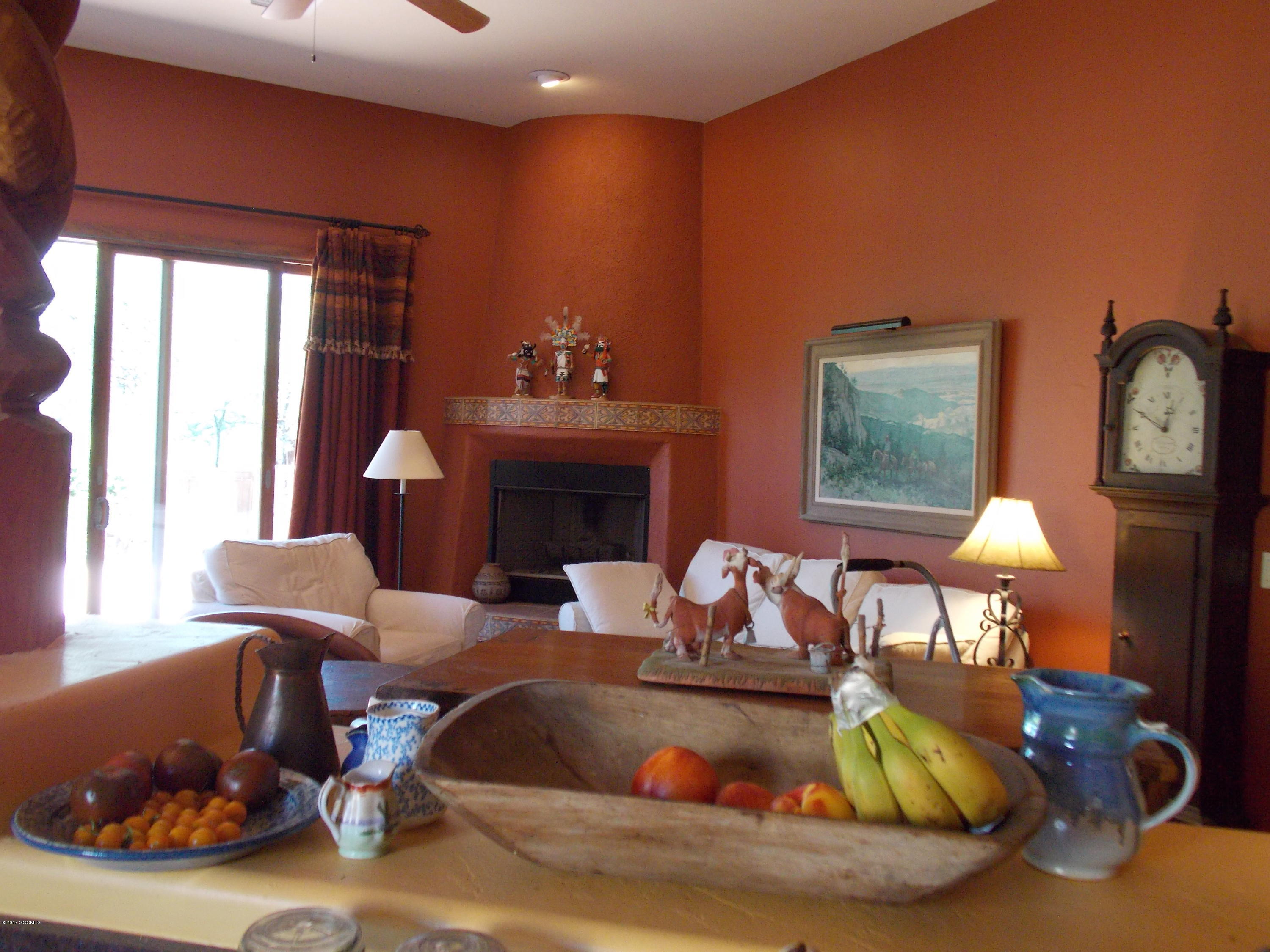 Barrio Trails Head - Residential