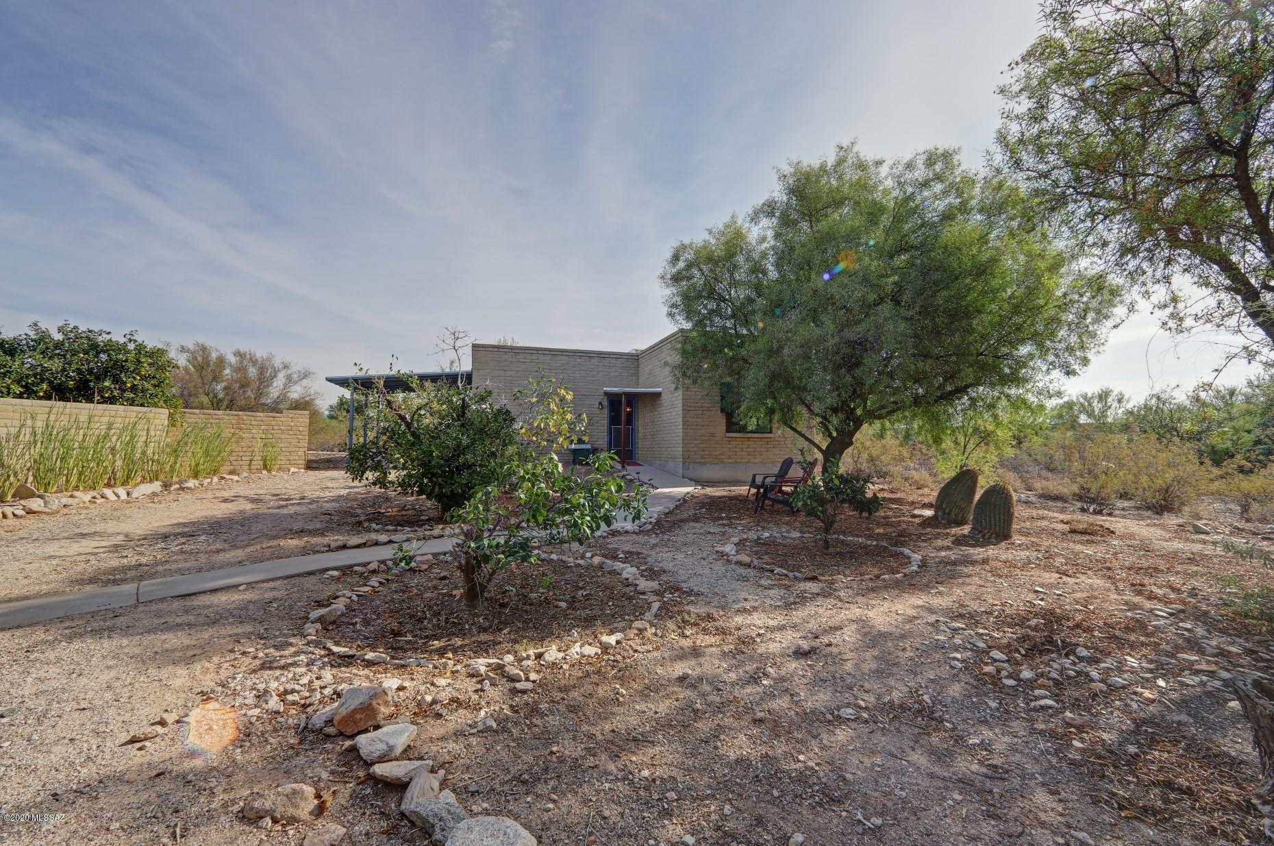 Colonia De Kino (1-29) - Residential