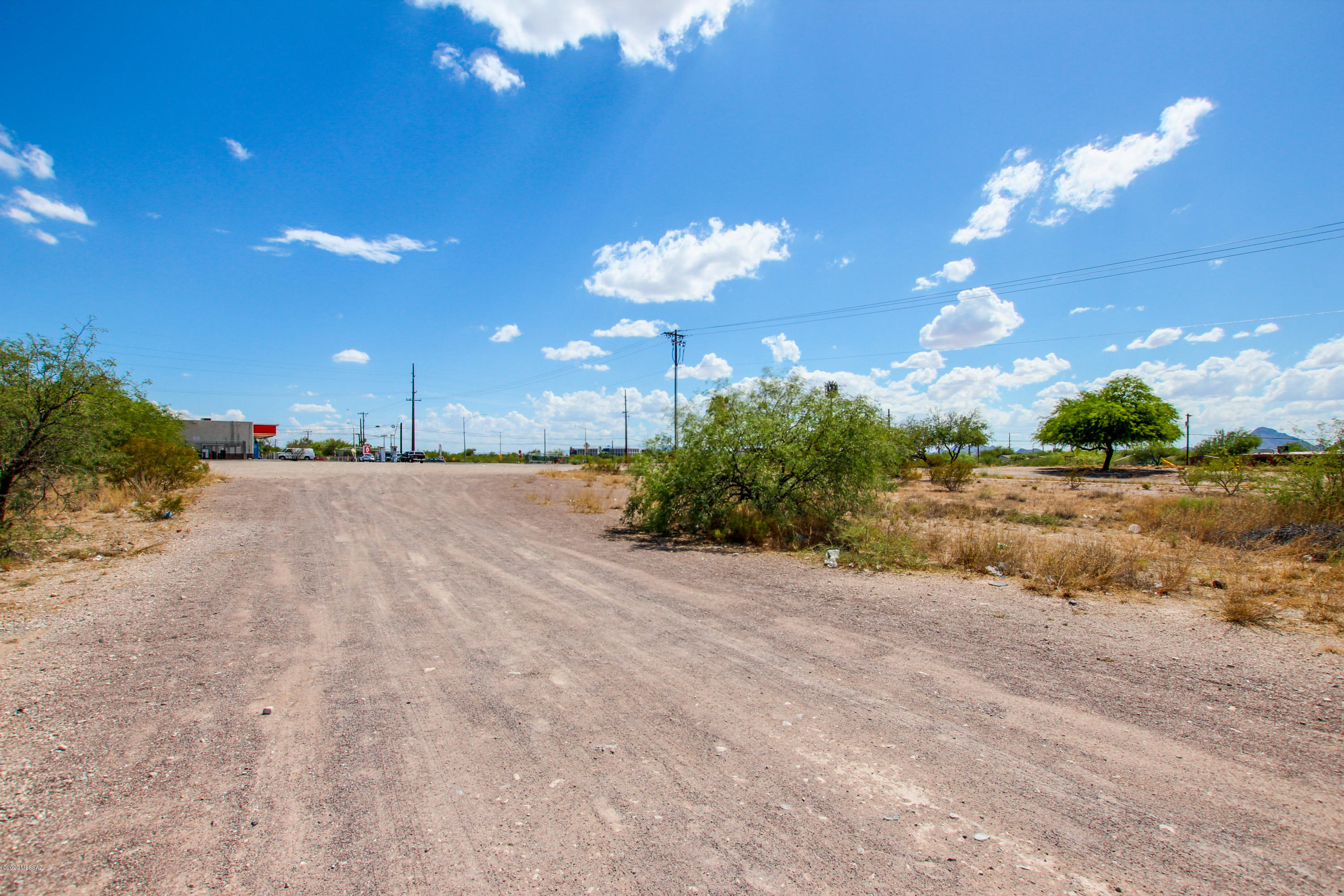 Pueblo Gardens - Land