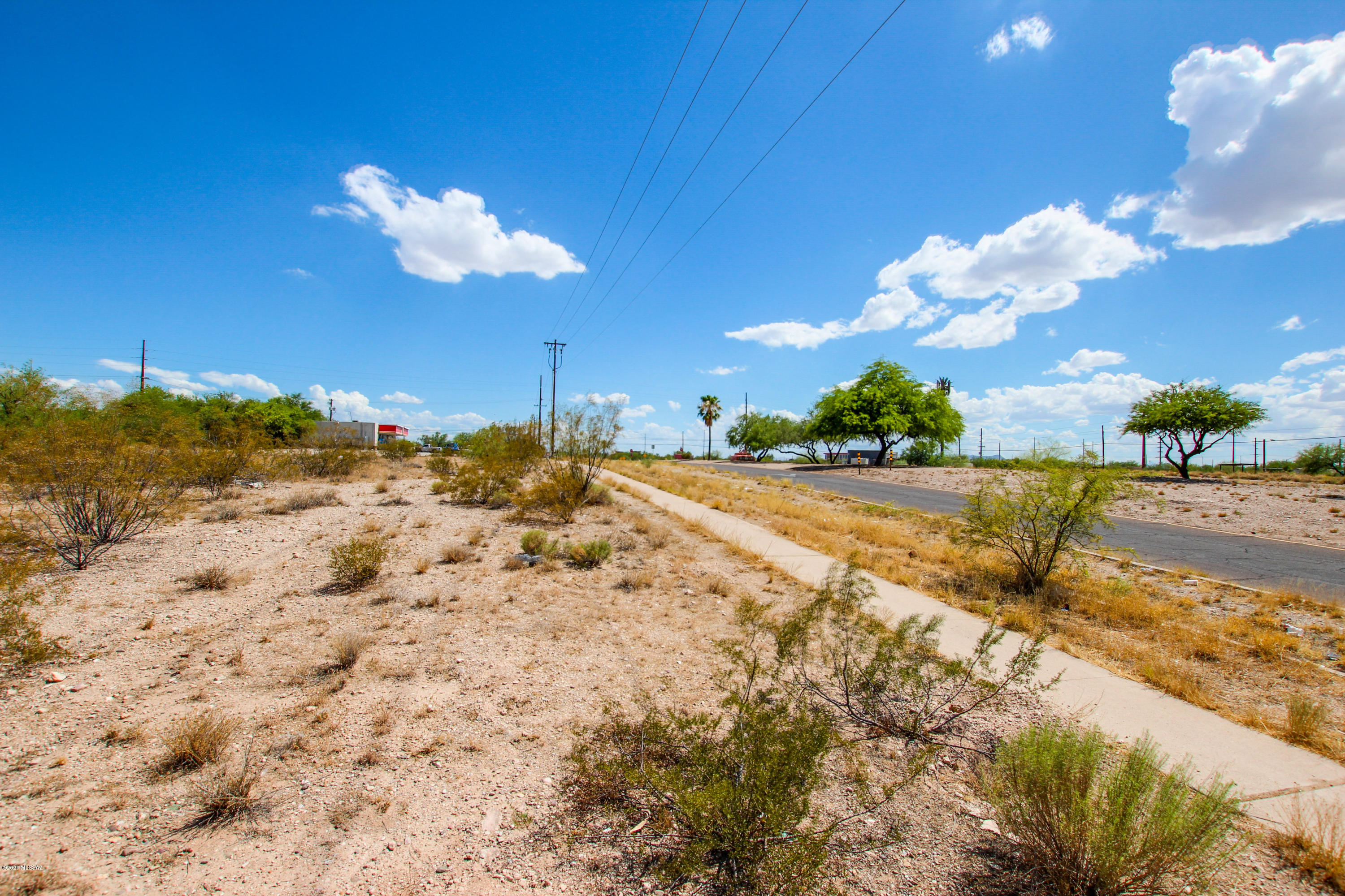 Pueblo Gardens - Land