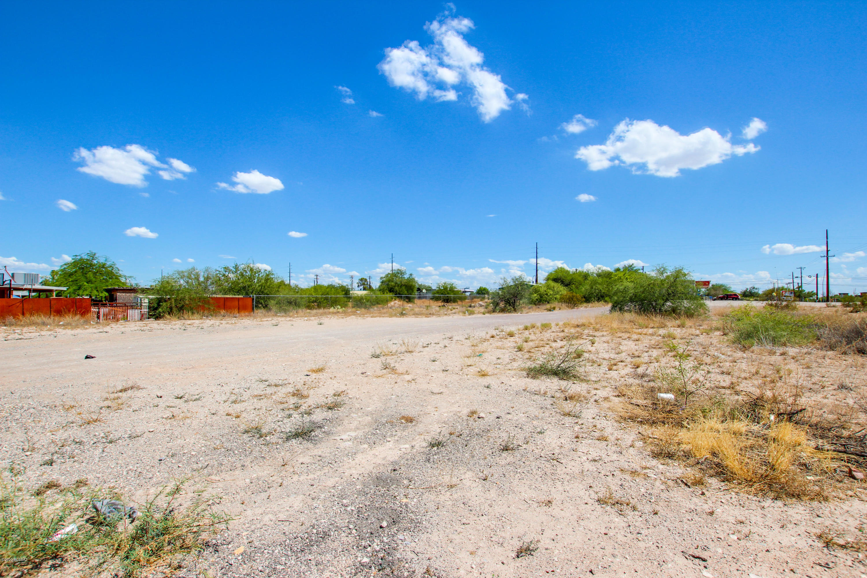 Pueblo Gardens - Land