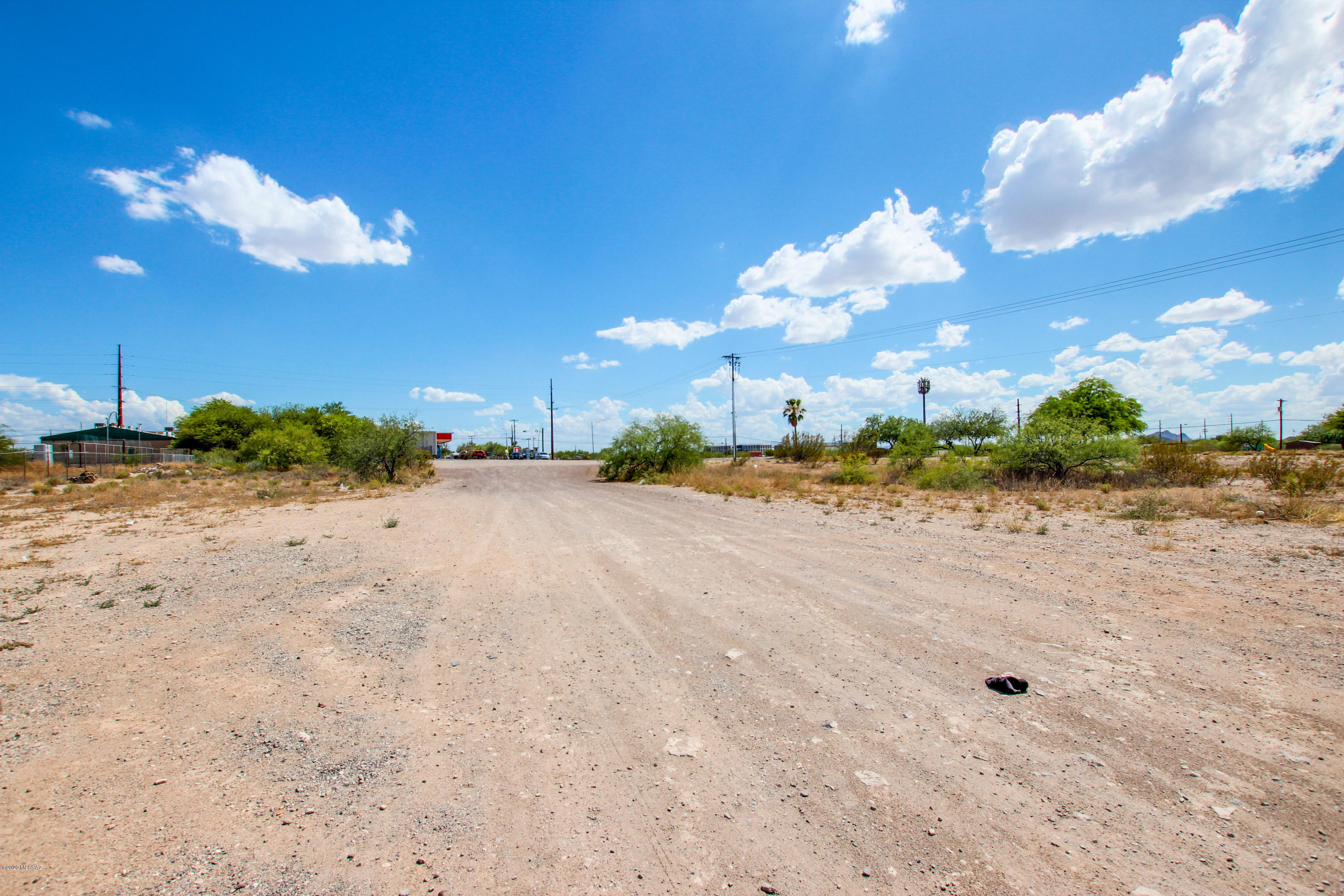 Pueblo Gardens - Land