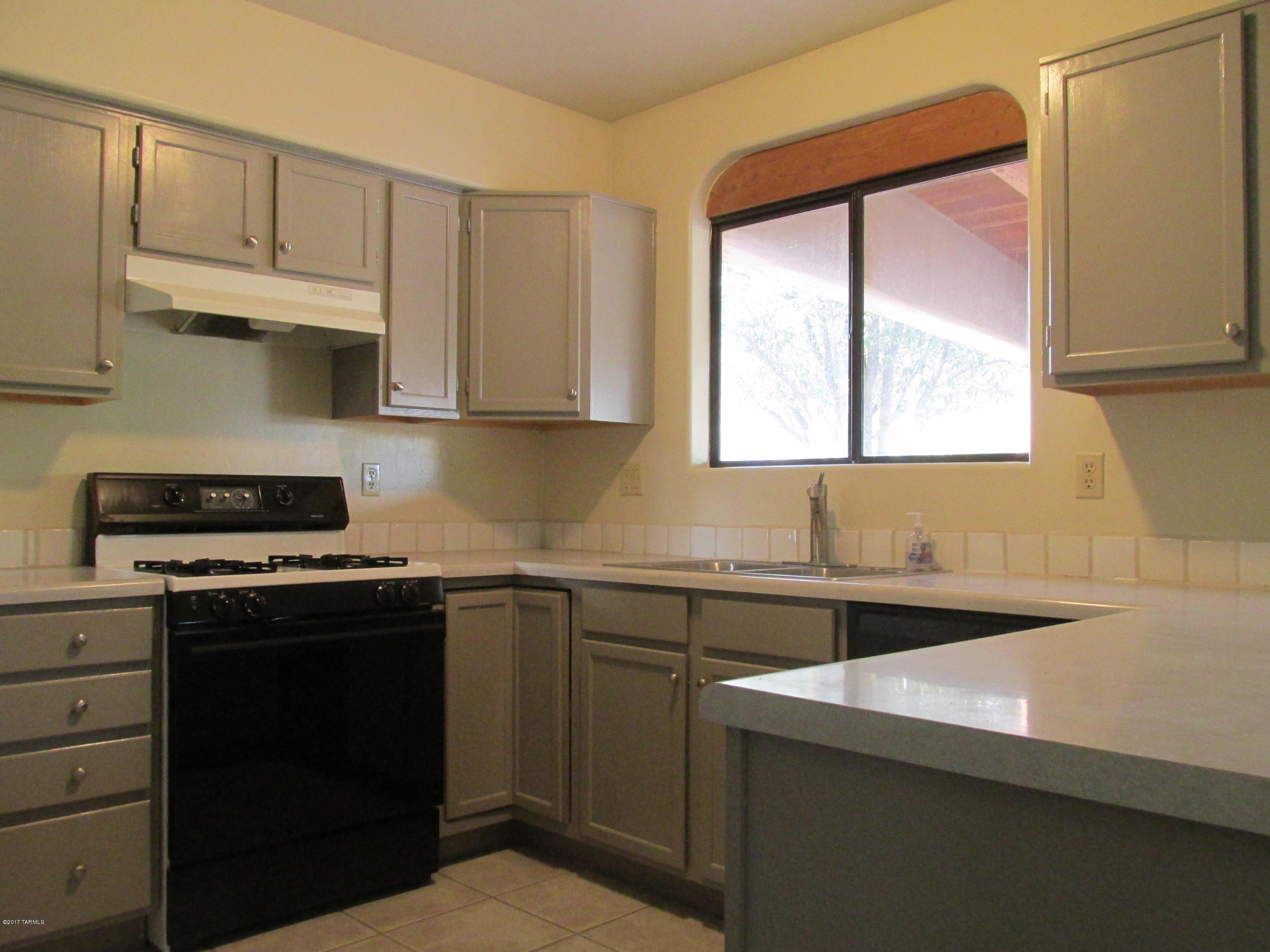 Maravilla(1-42) - Residential