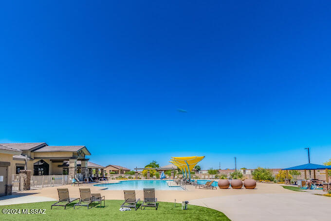 Saguaro Bloom SQ20180540069 - Residential