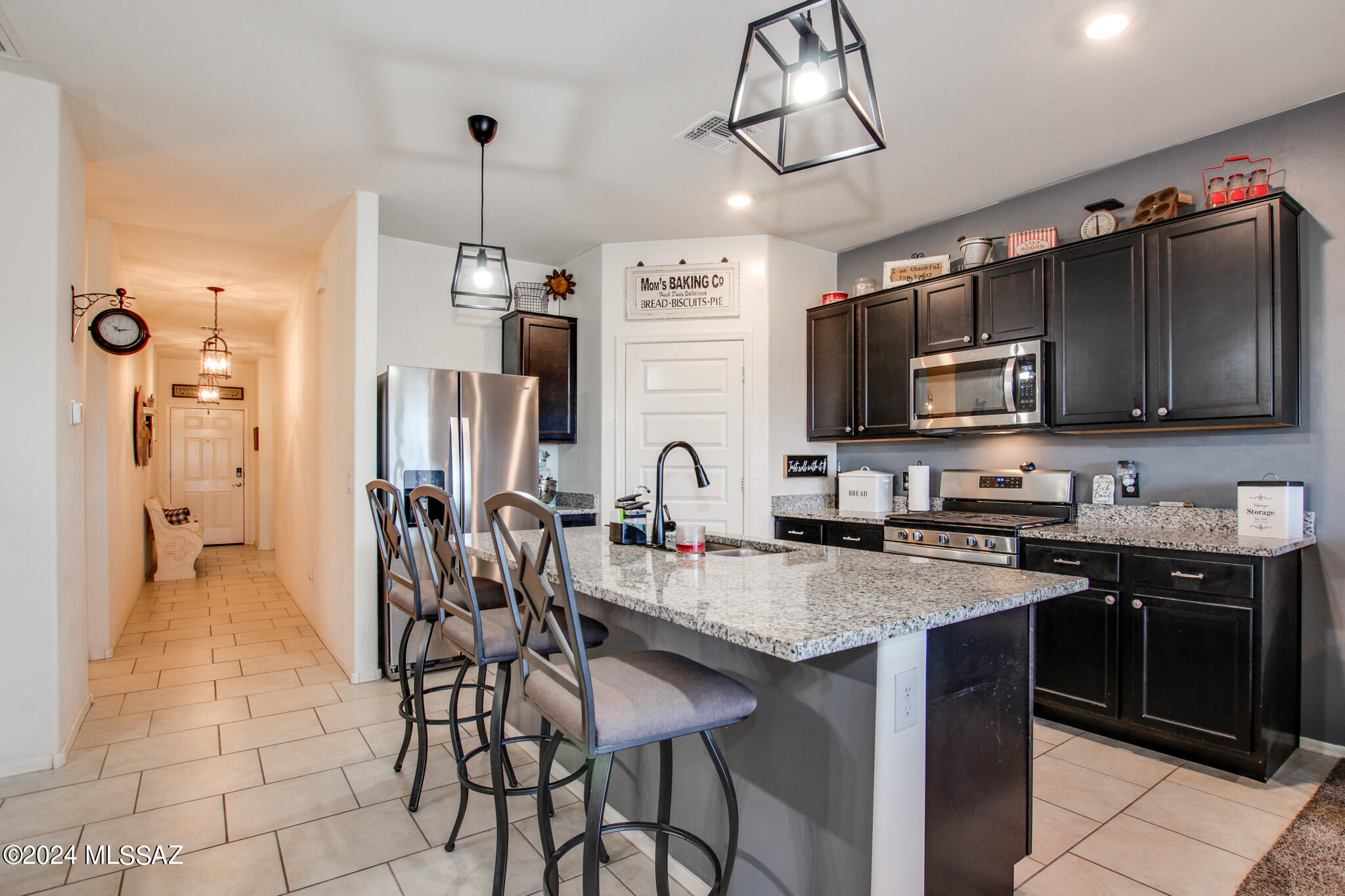 Saguaro Bloom SQ20180540069 - Residential