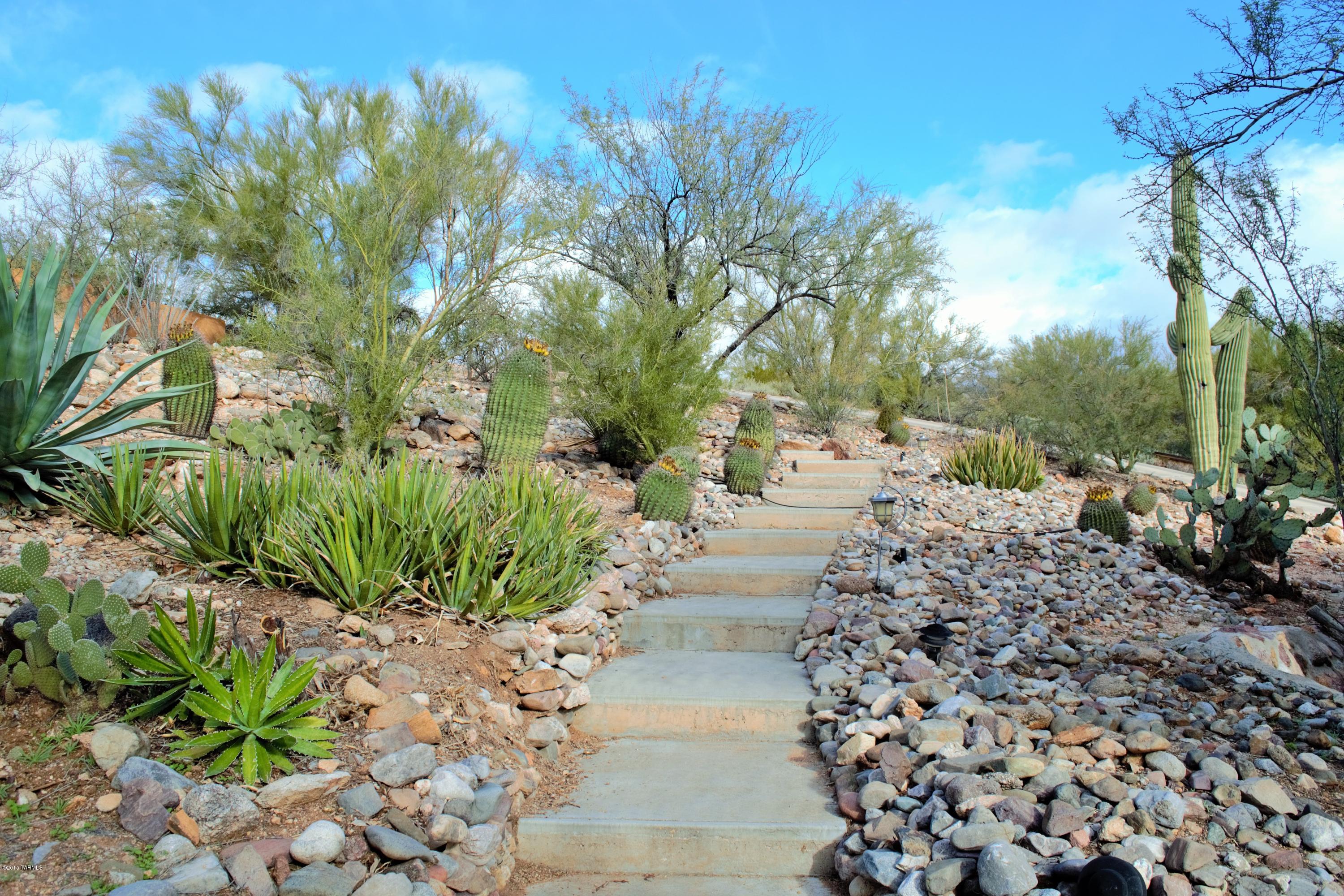 River House Canyon Estates (1-17) - Residential