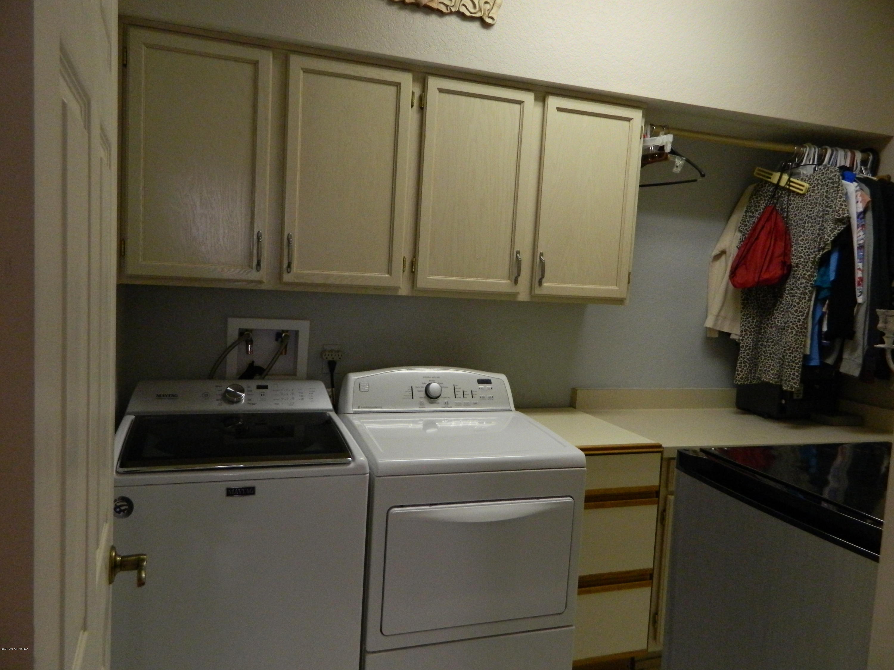 San Ignacio Heights (93-135) - Residential