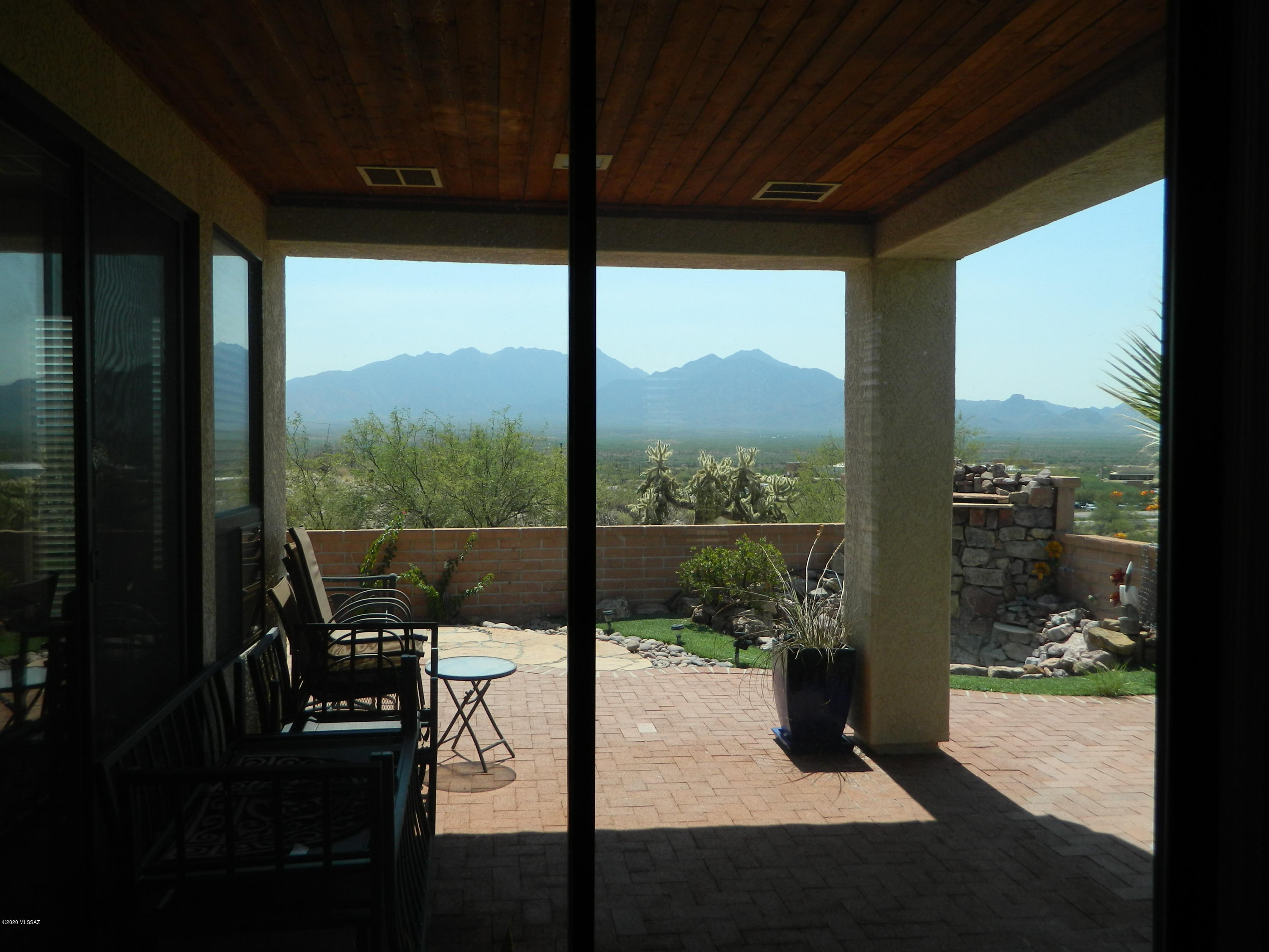 San Ignacio Heights (93-135) - Residential