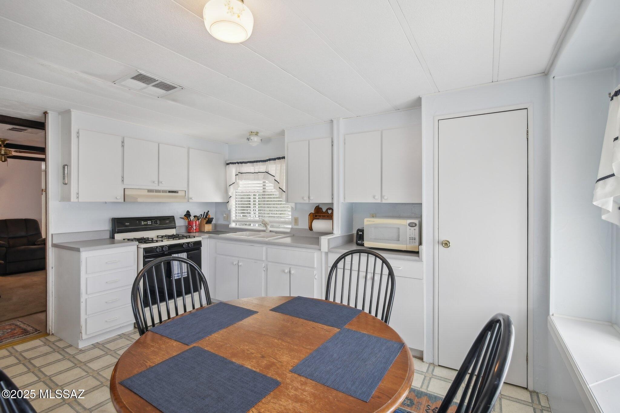 Tucson Estates (1-634) - Residential