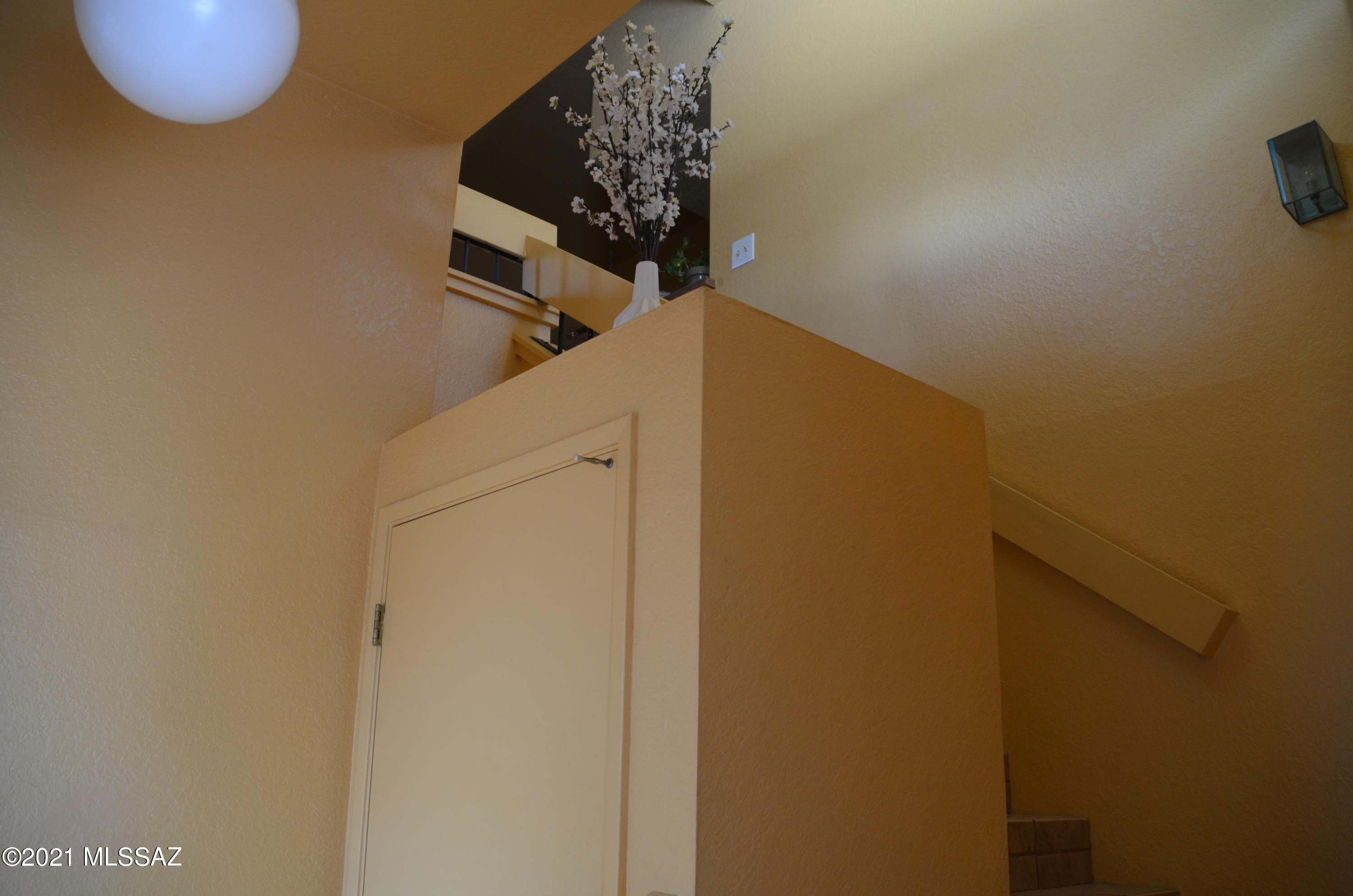 Summertree Condominiums (1-224) - Residential