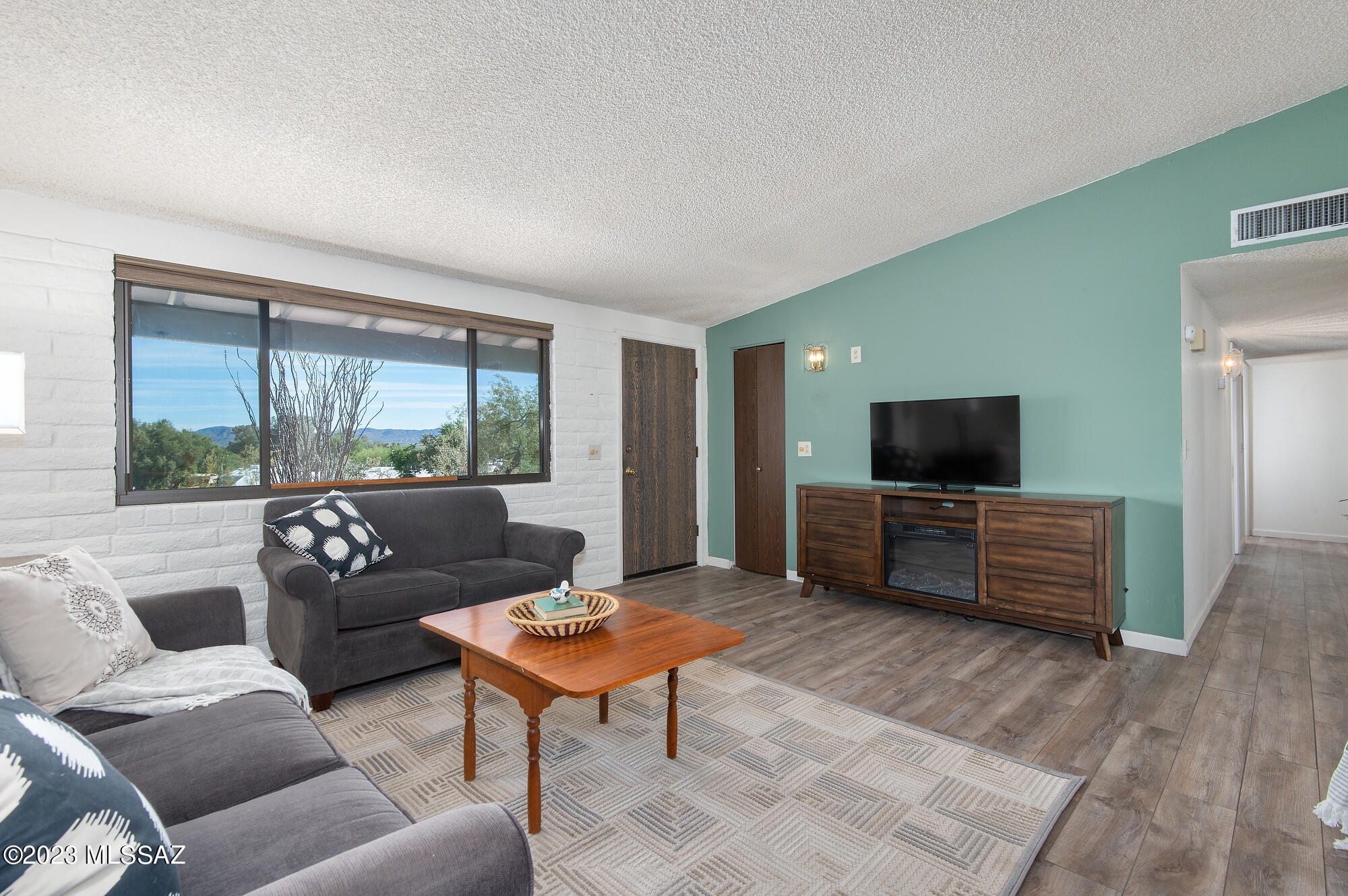 Casas Adobes Park (416-540) - Residential
