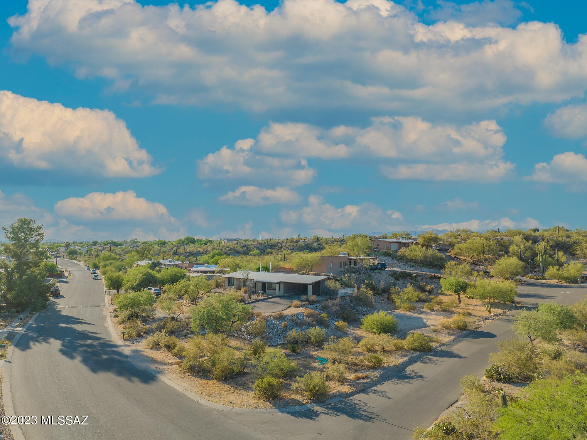 Casas Adobes Park (416-540) - Residential
