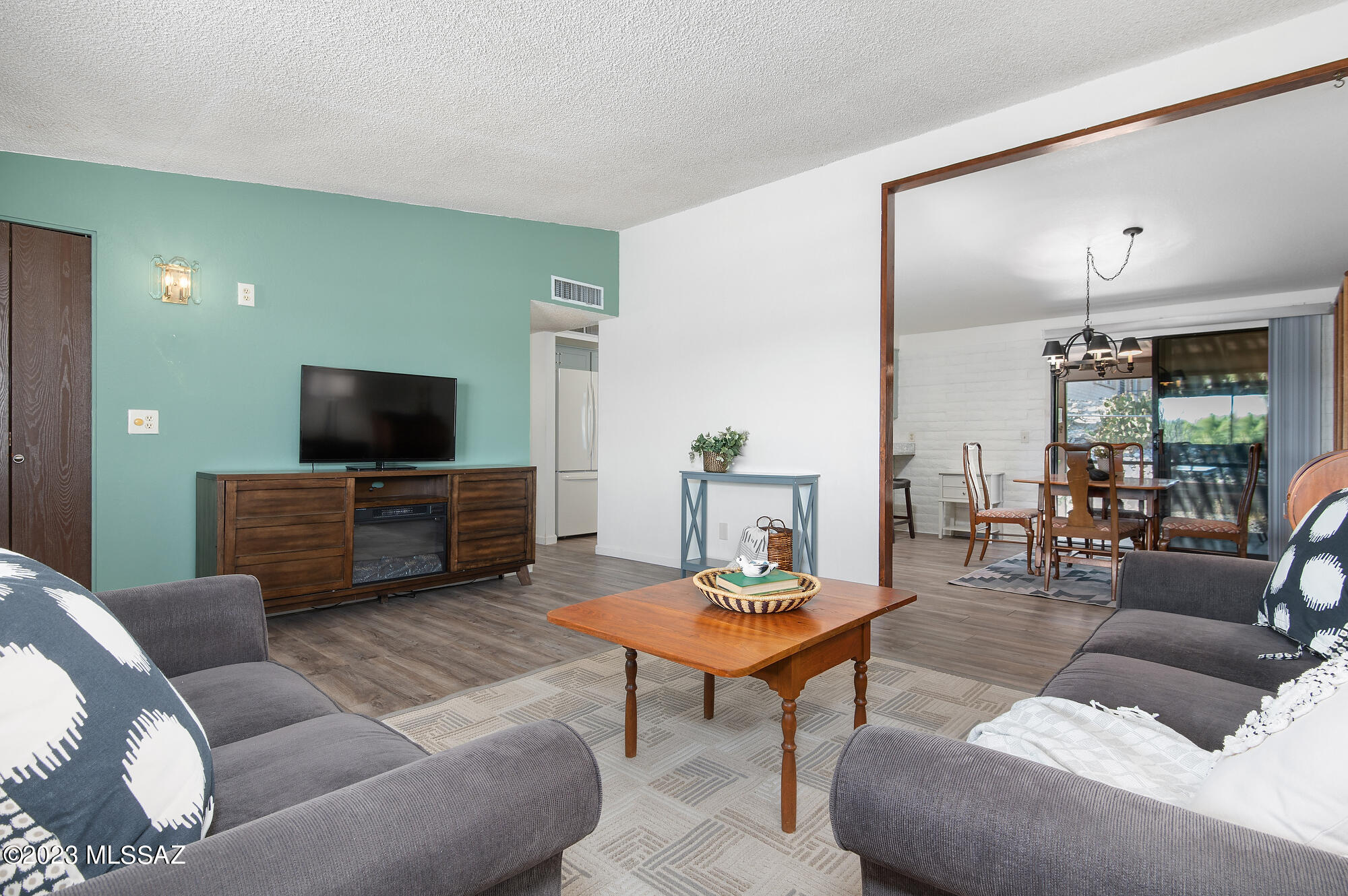 Casas Adobes Park (416-540) - Residential
