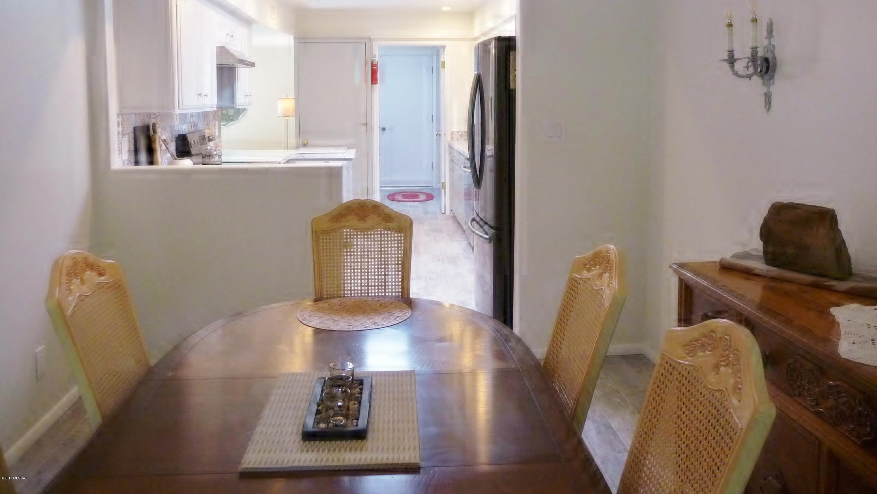 Casas De Oro(1-2) - Residential