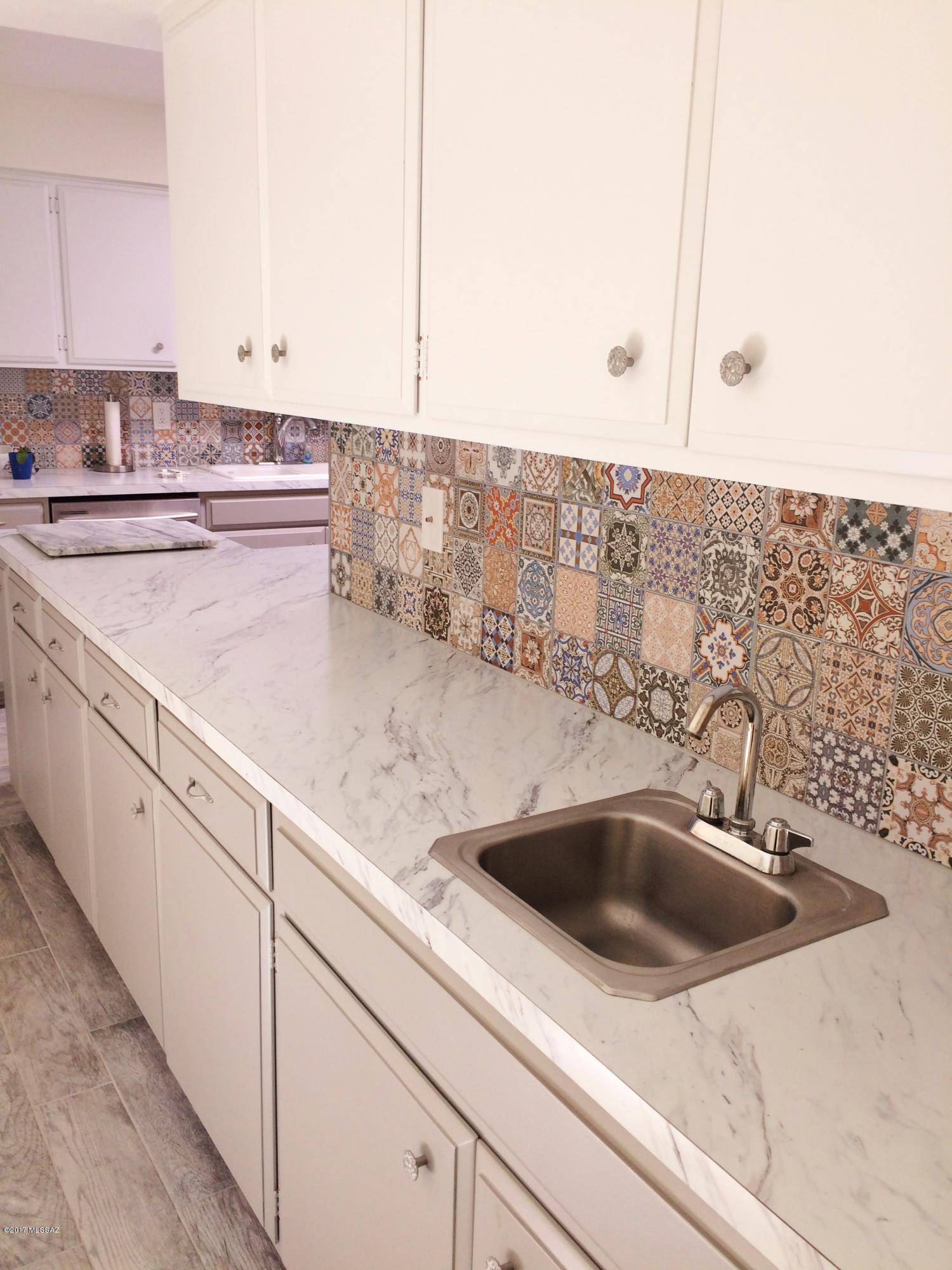 Casas De Oro(1-2) - Residential