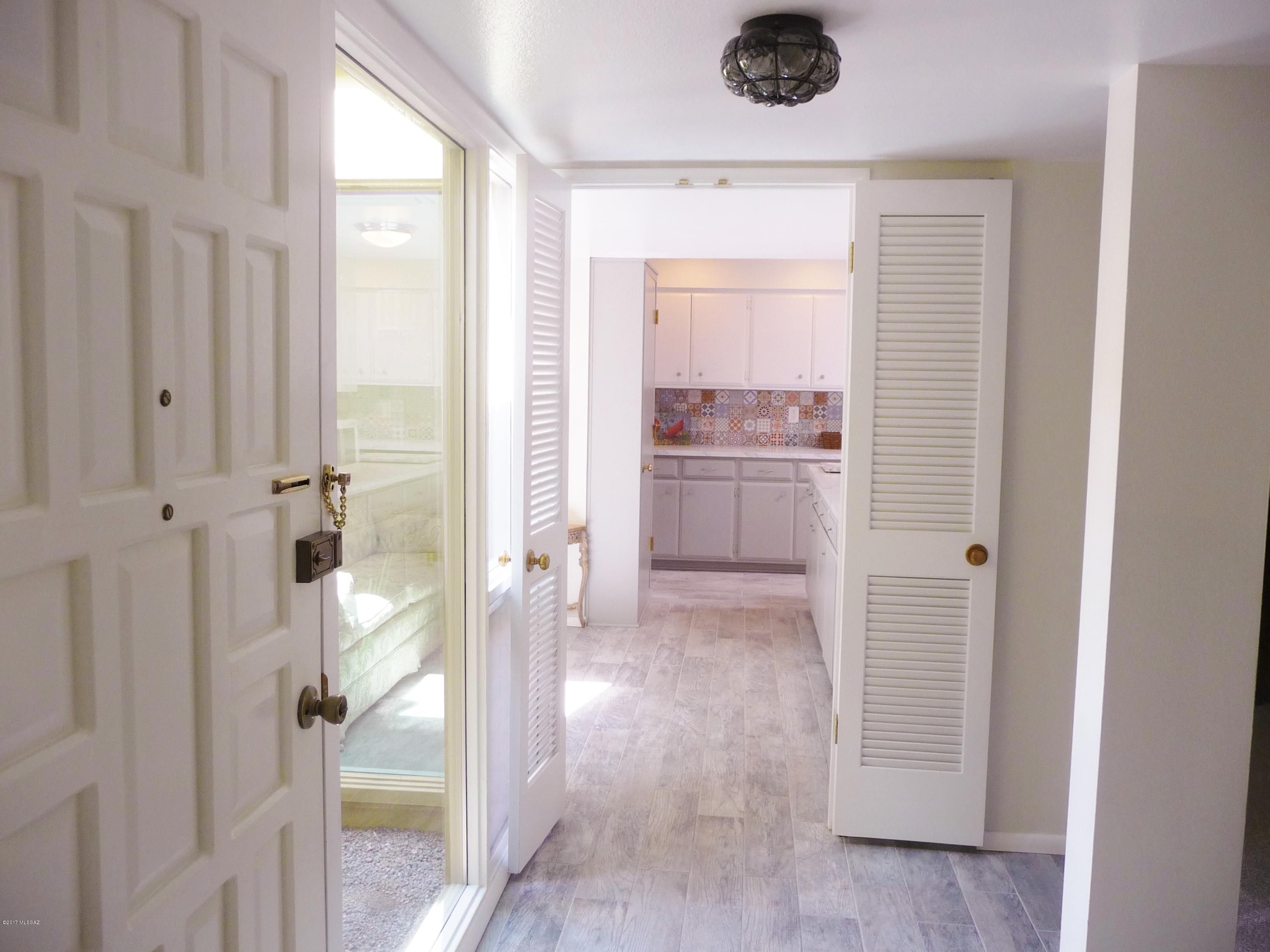 Casas De Oro(1-2) - Residential