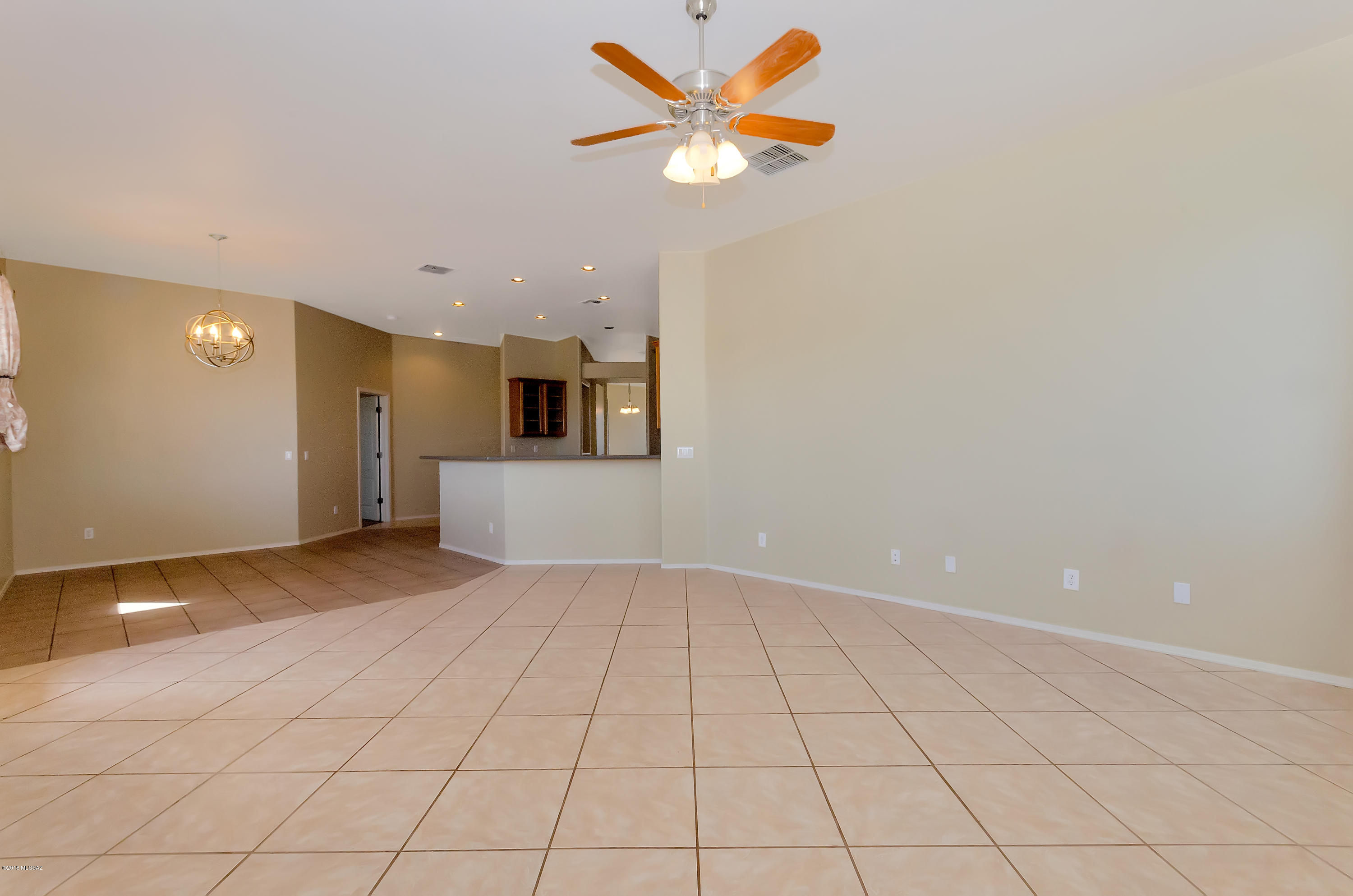 Continental Reserve Blk. 1 & 7 (1-61) - Residential