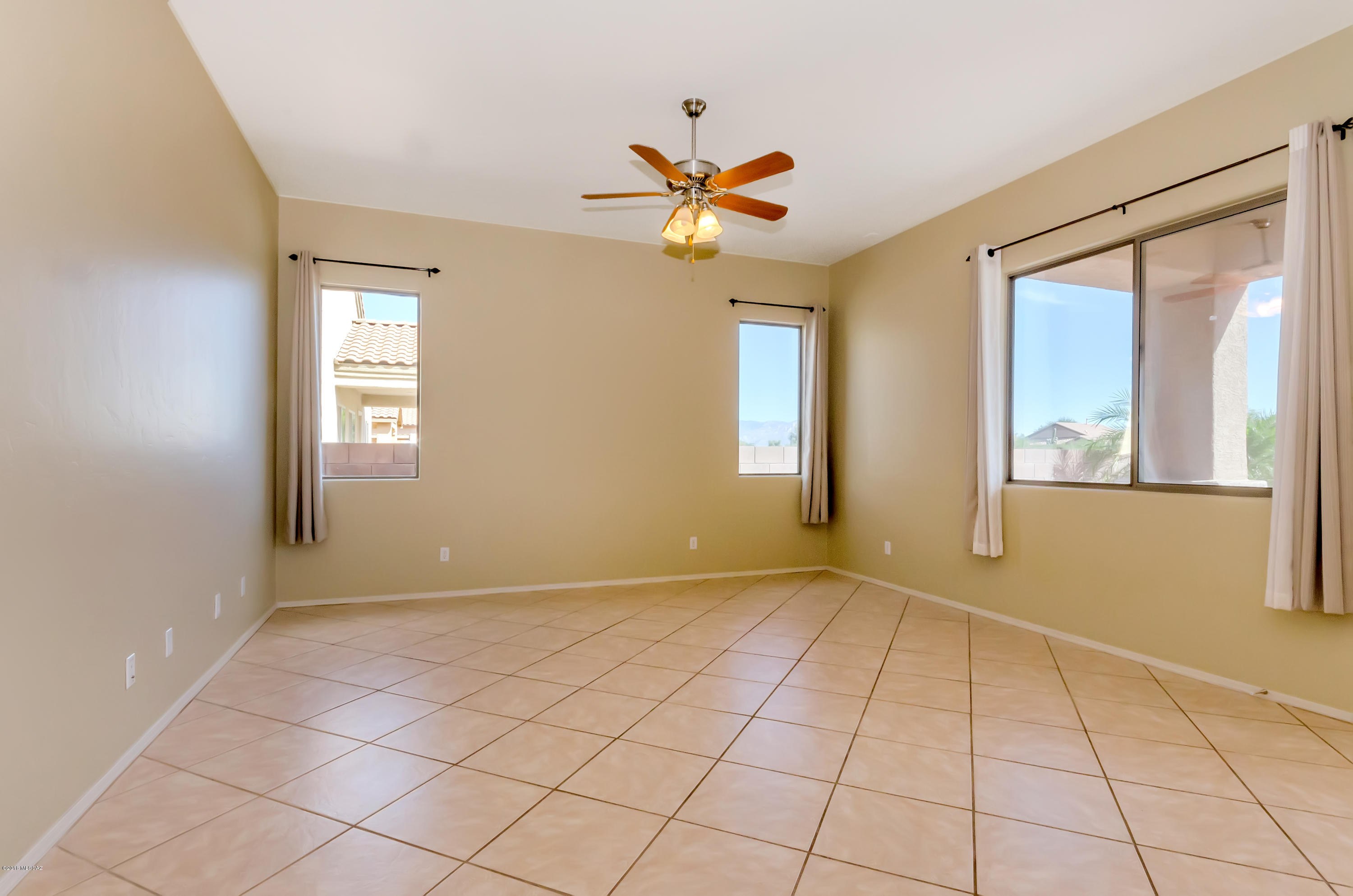 Continental Reserve Blk. 1 & 7 (1-61) - Residential