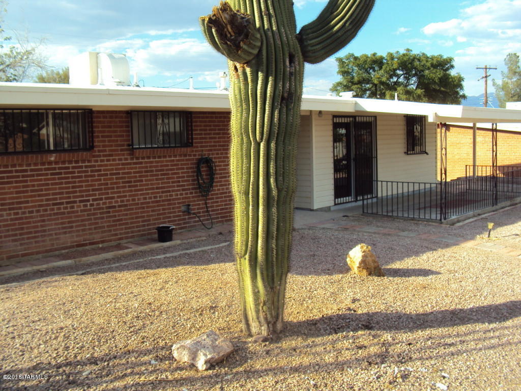 Longview Estates (194-470) - Residential Lease