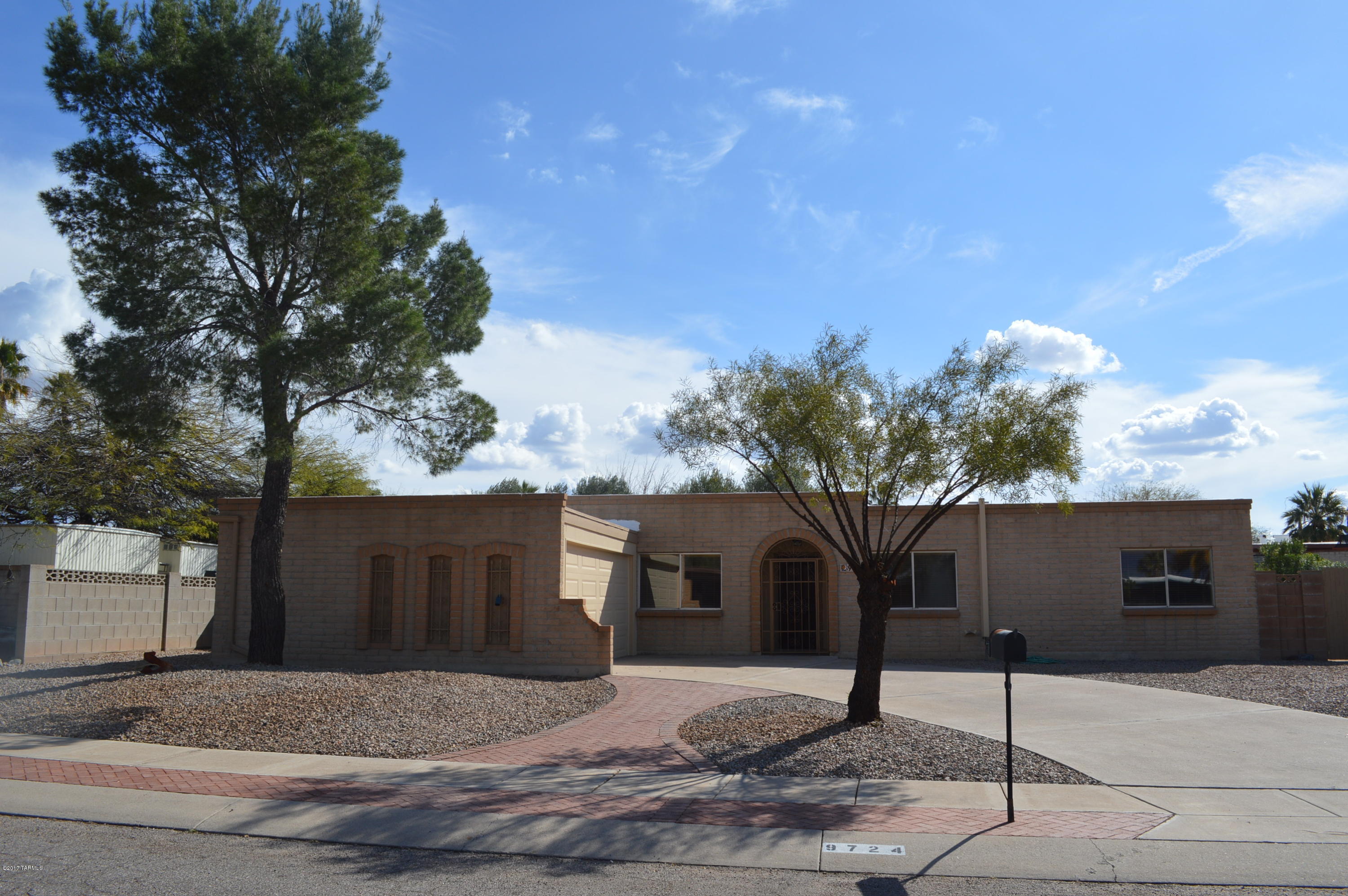 Seller will entertain offers between $214,900-$224,900. Be moved in, in time for swimming season! 24x24 floor tiles, new kitchen cabinets with granite counter top, new range, dishwasher, microwave, and hot water heater. Freshly coated roof, freshly painted inside and out. Owner/agent, one of the sellers is licensed to sell real estate in the state of Arizona.