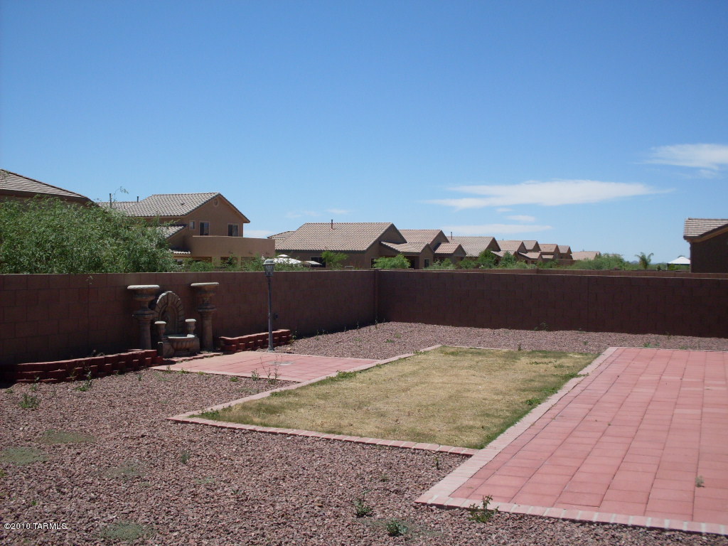 Empire Vista (1-153) - Residential Lease