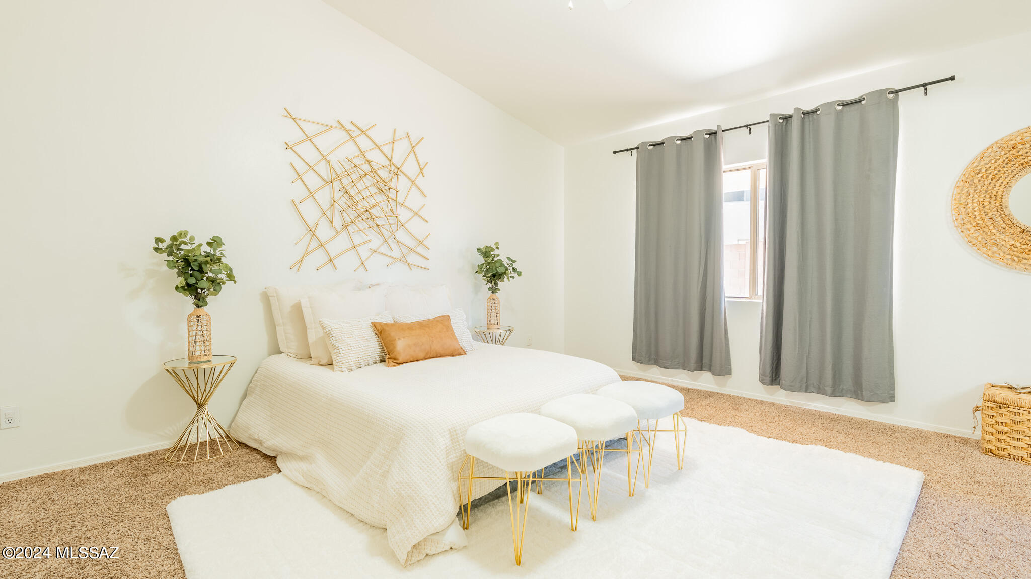 Las Lindas(1-76) - Residential