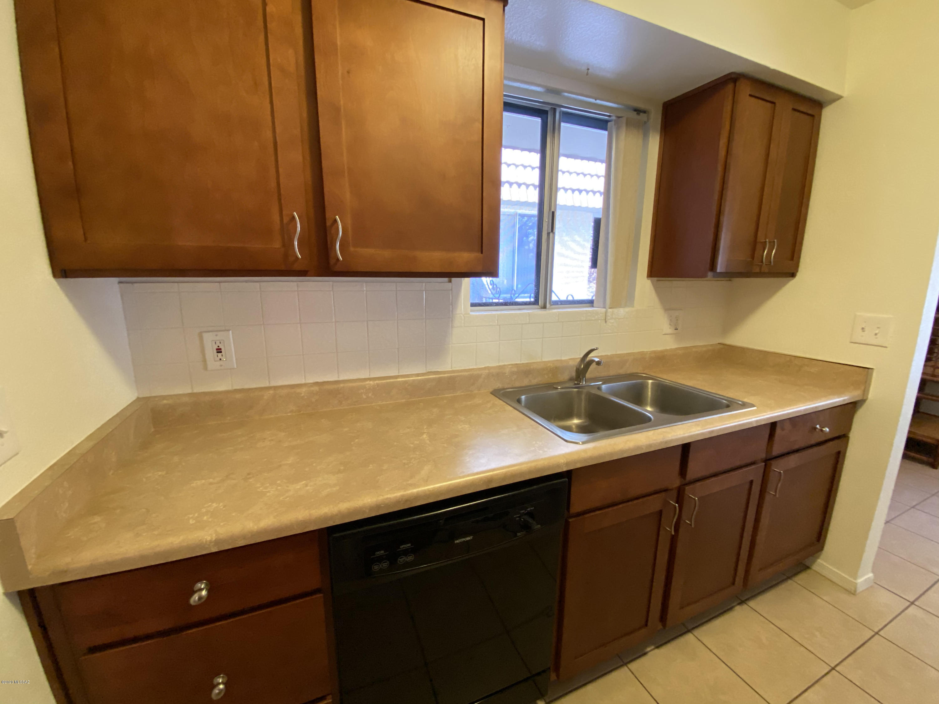 Shirley Manor Townhouses (1-52) - Residential