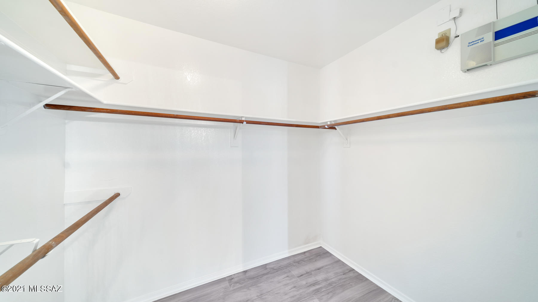 San Ignacio Vistas (101-113,224-228) - Residential