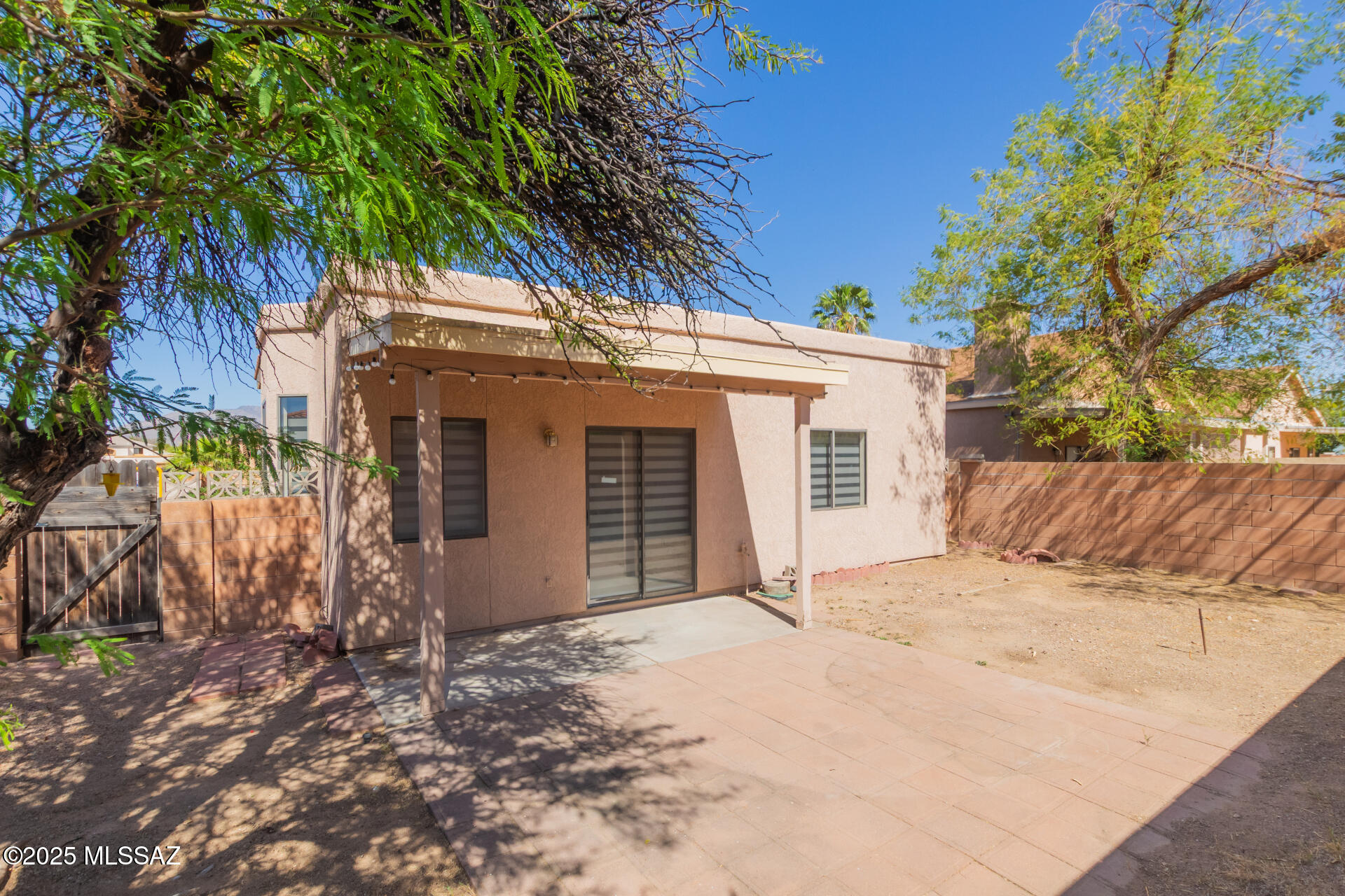 Elliott Homes At Rita Ranch (1-521) - Residential