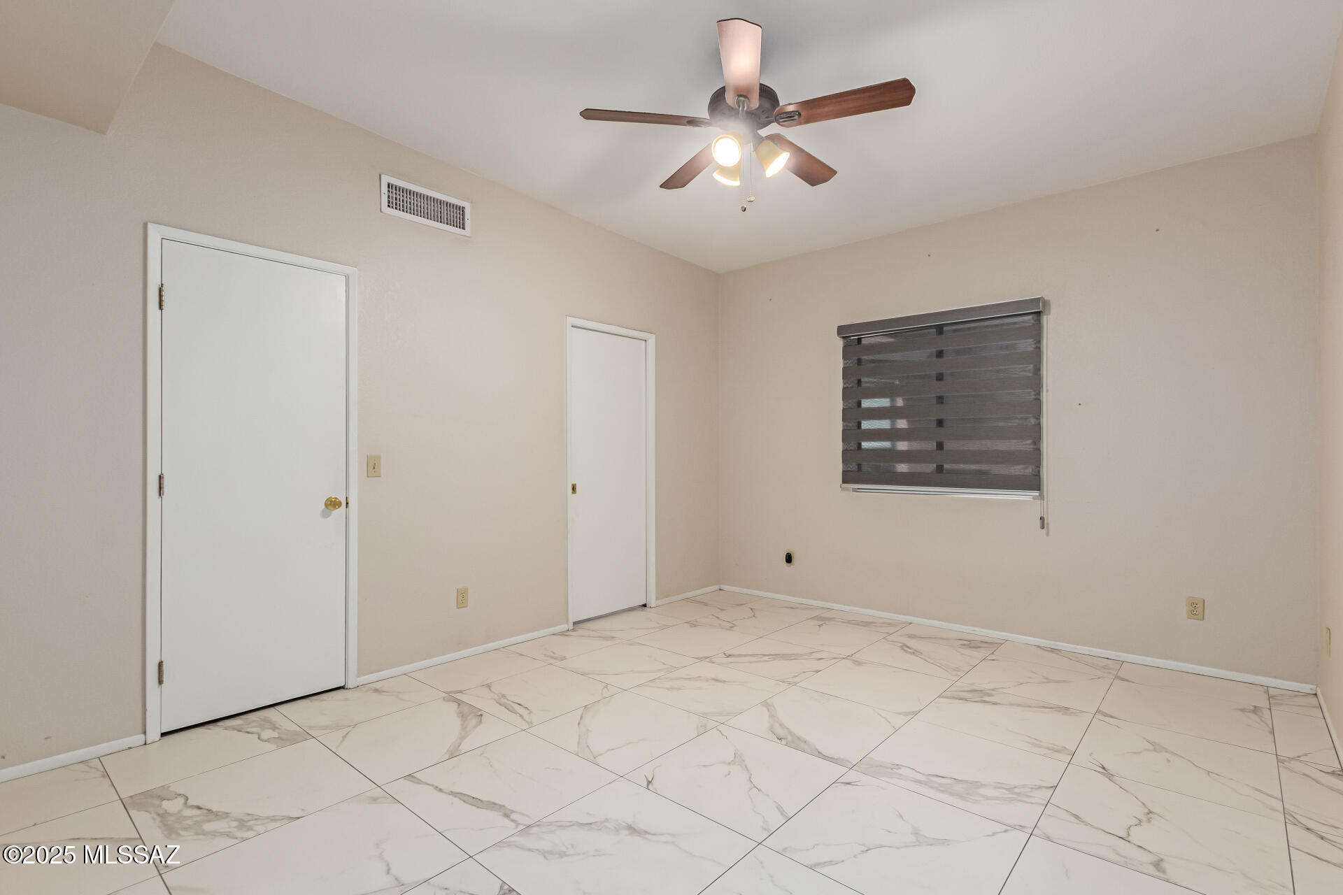 Elliott Homes At Rita Ranch (1-521) - Residential