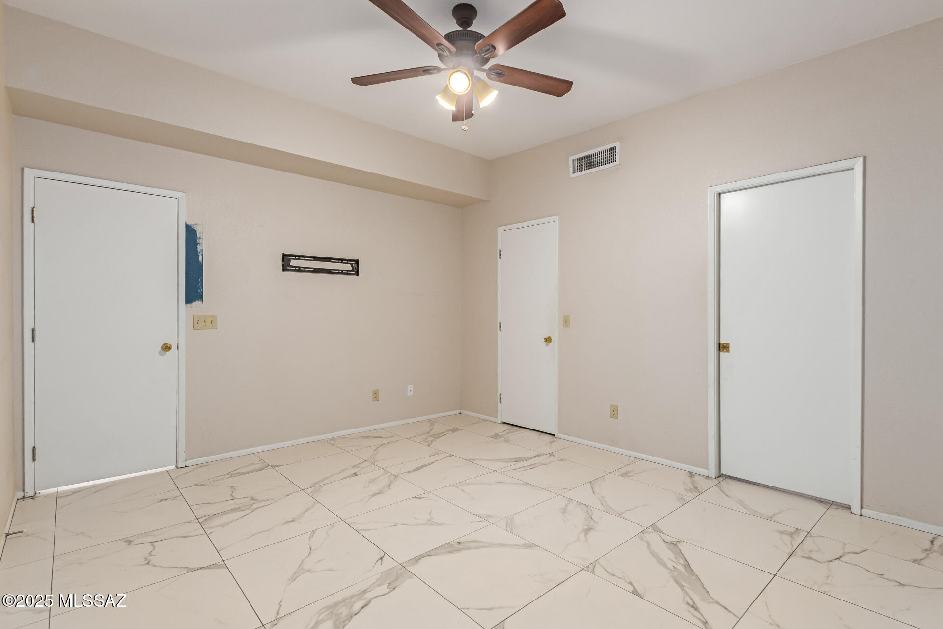 Elliott Homes At Rita Ranch (1-521) - Residential
