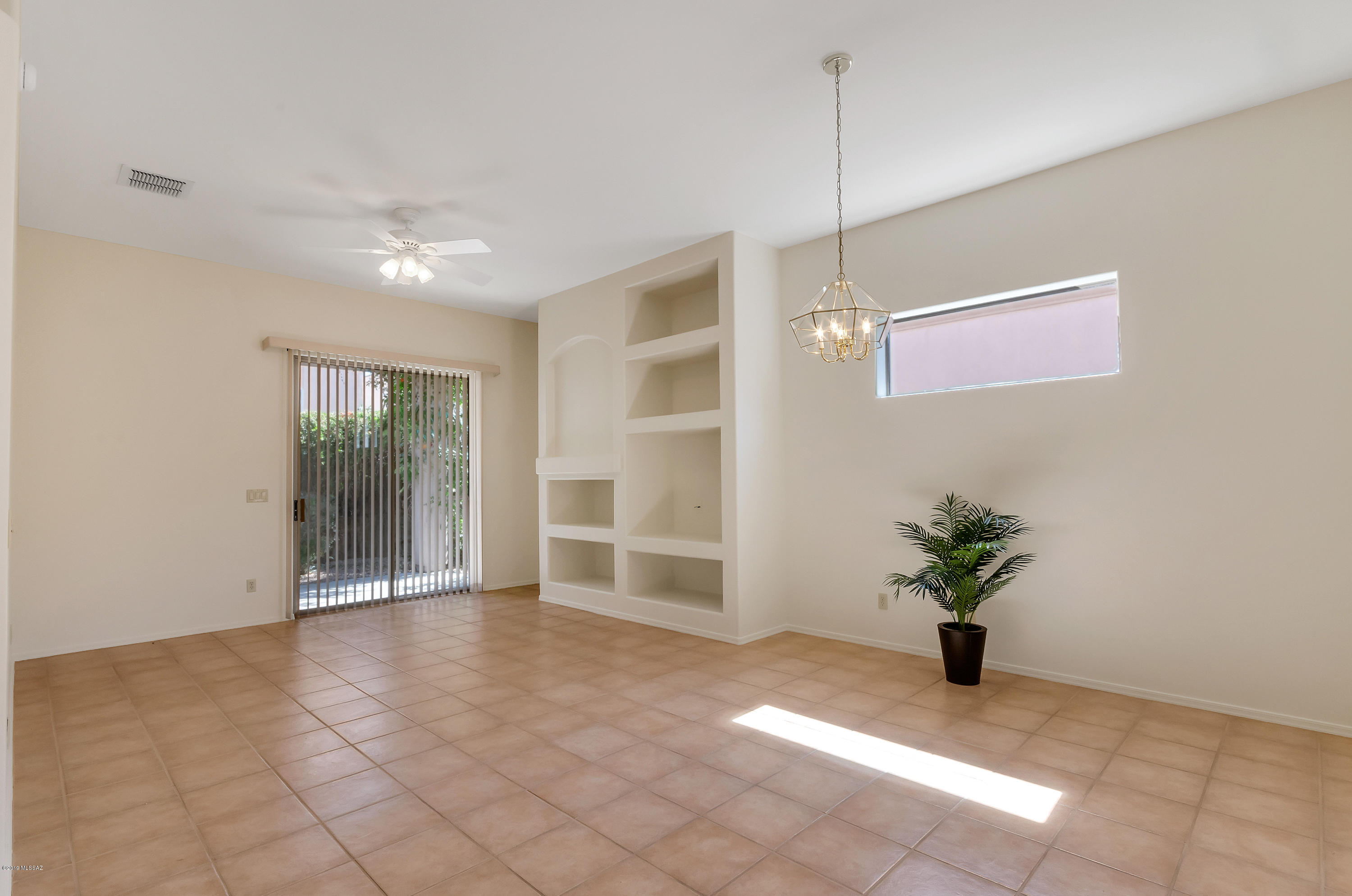 Rancho Esperero (1-343) - Residential