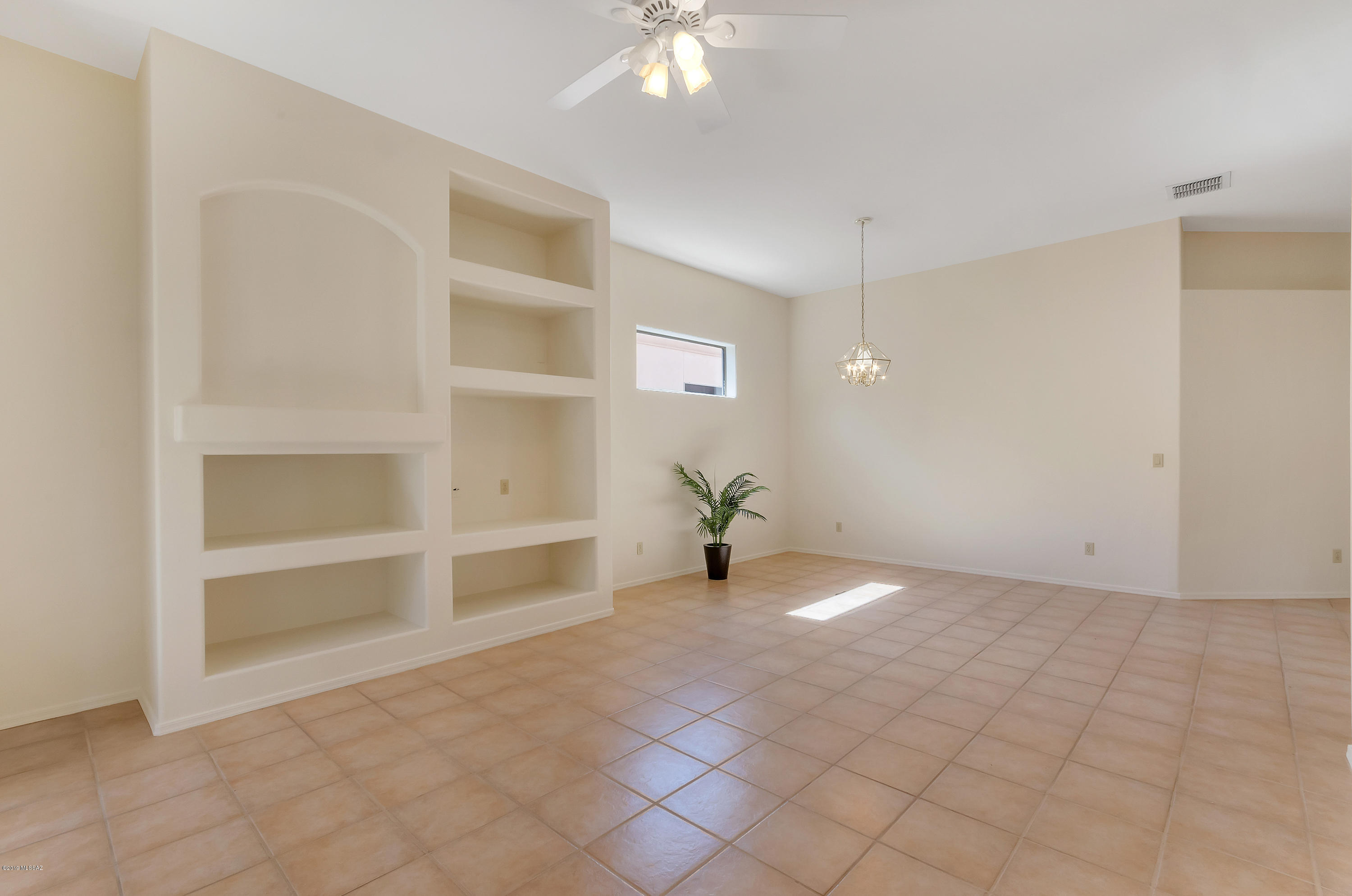Rancho Esperero (1-343) - Residential