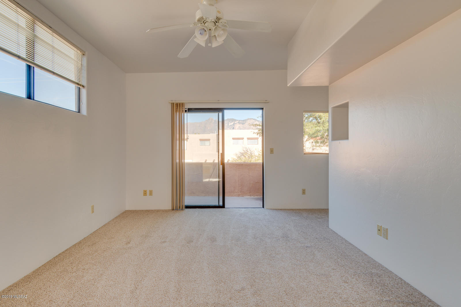 River At North Campbell (1-59) - Residential