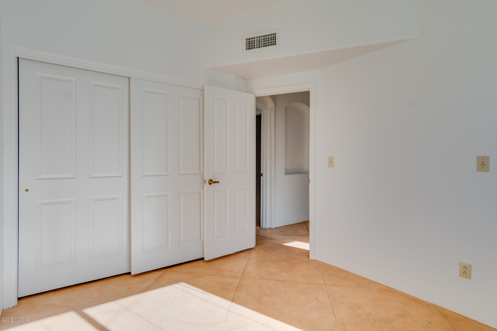River At North Campbell (1-59) - Residential