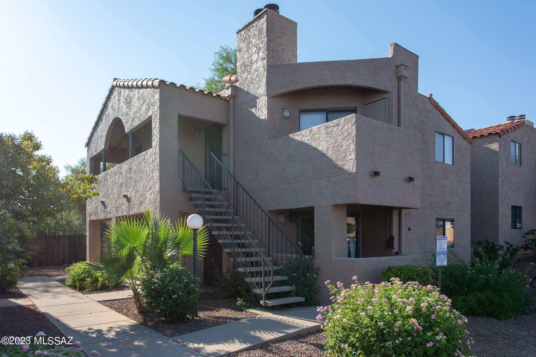 Experience the ultimate in comfort and convenience at Copper Star Condominiums! Our gated community offers a charming 2-bed, 1-bath condo with fantastic amenities like a pool, spa, basketball court, clubhouse, exercise equipment, and more. Located near U of A and Banner Hospital, with shopping centers just steps away. Embrace the perfect blend of relaxation and practicality. Join us at Copper Star Condominiums and elevate your lifestyle! Move in READY!
